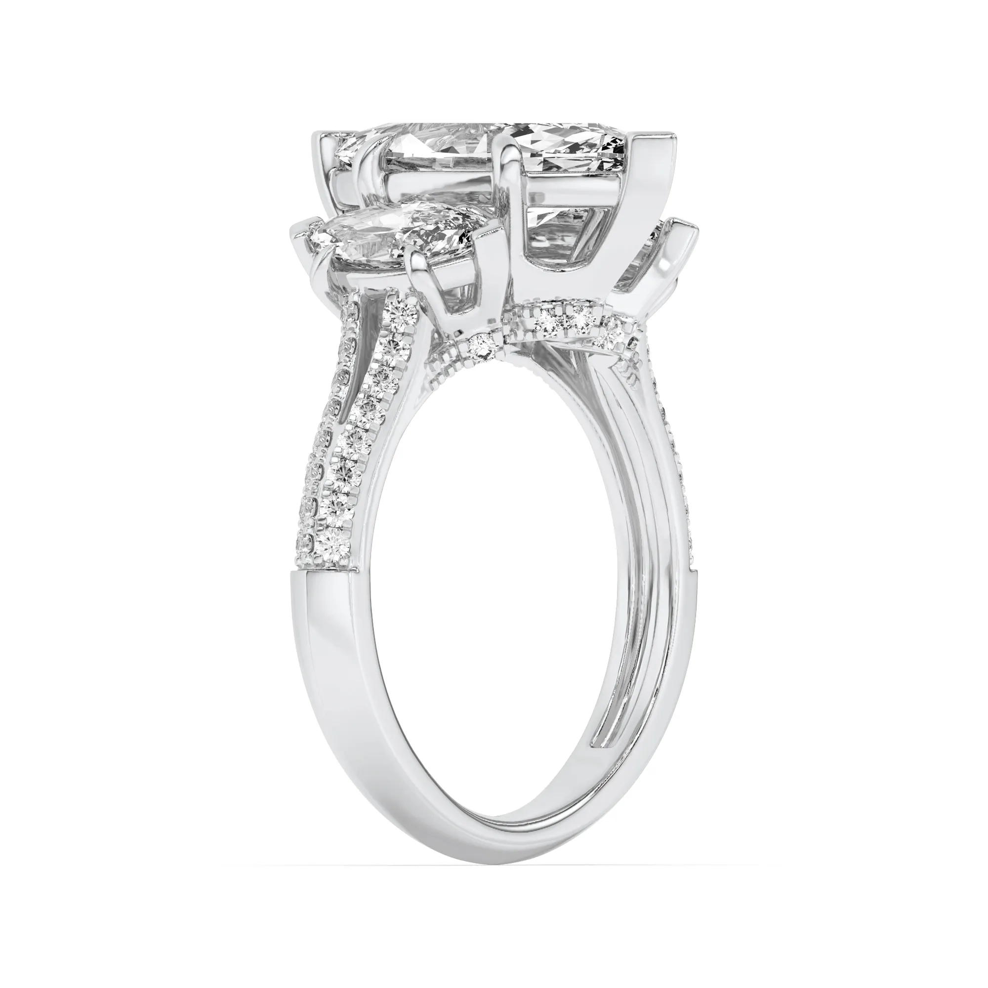 Senda Perpetua lab grown diamond ring, side profile