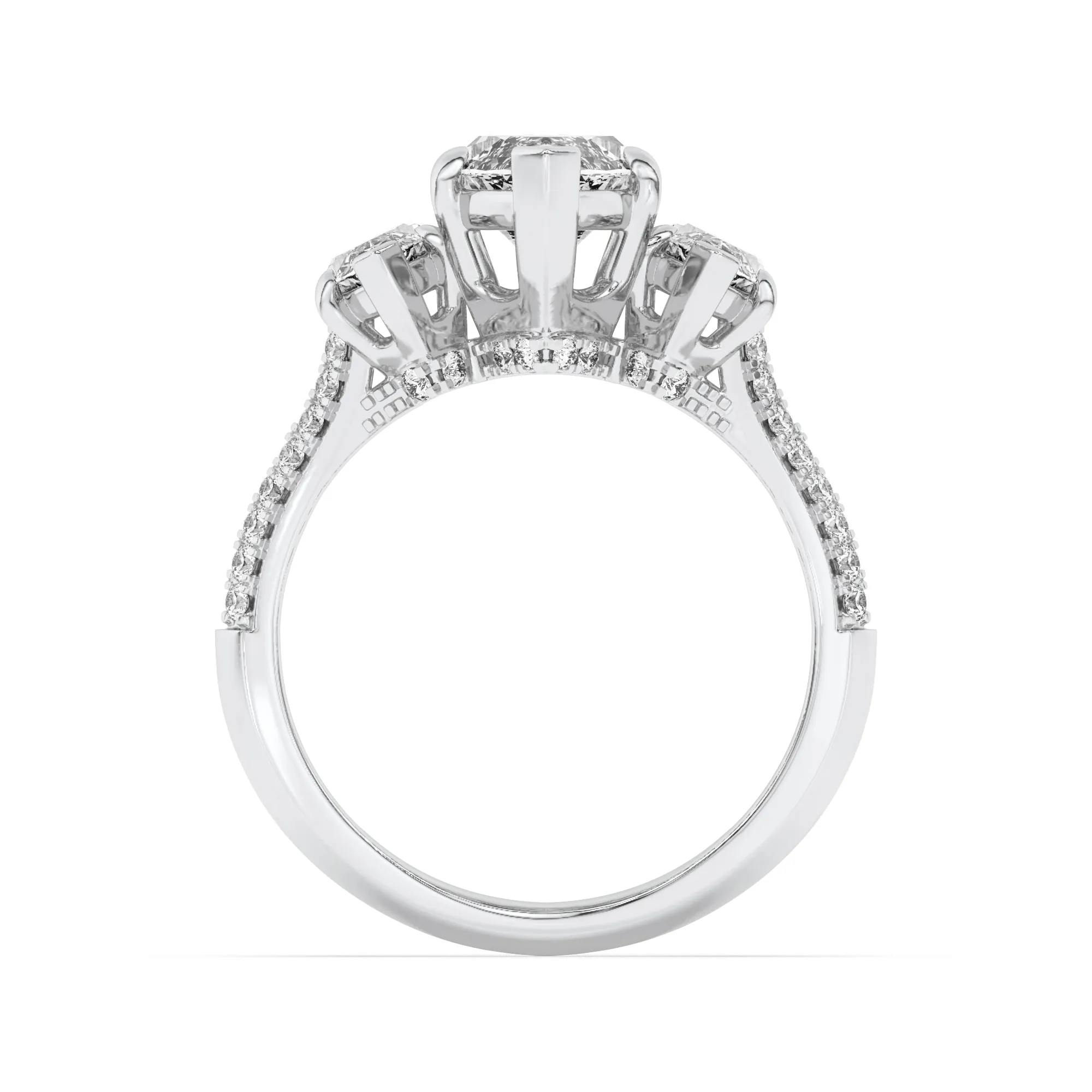 Senda Perpetua lab grown diamond ring, on-hand view