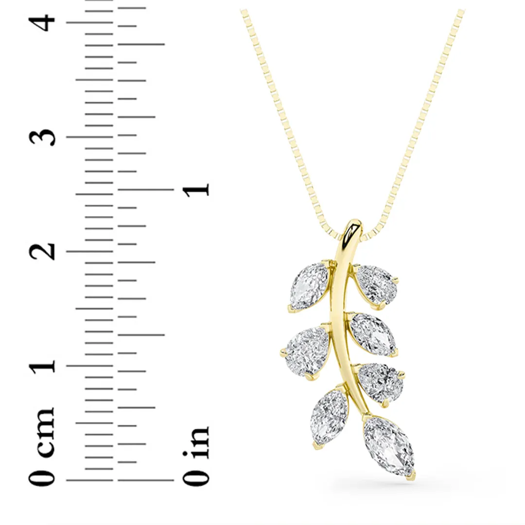 Sombra de Aurora lab grown diamond necklace, detail of the marquise diamond