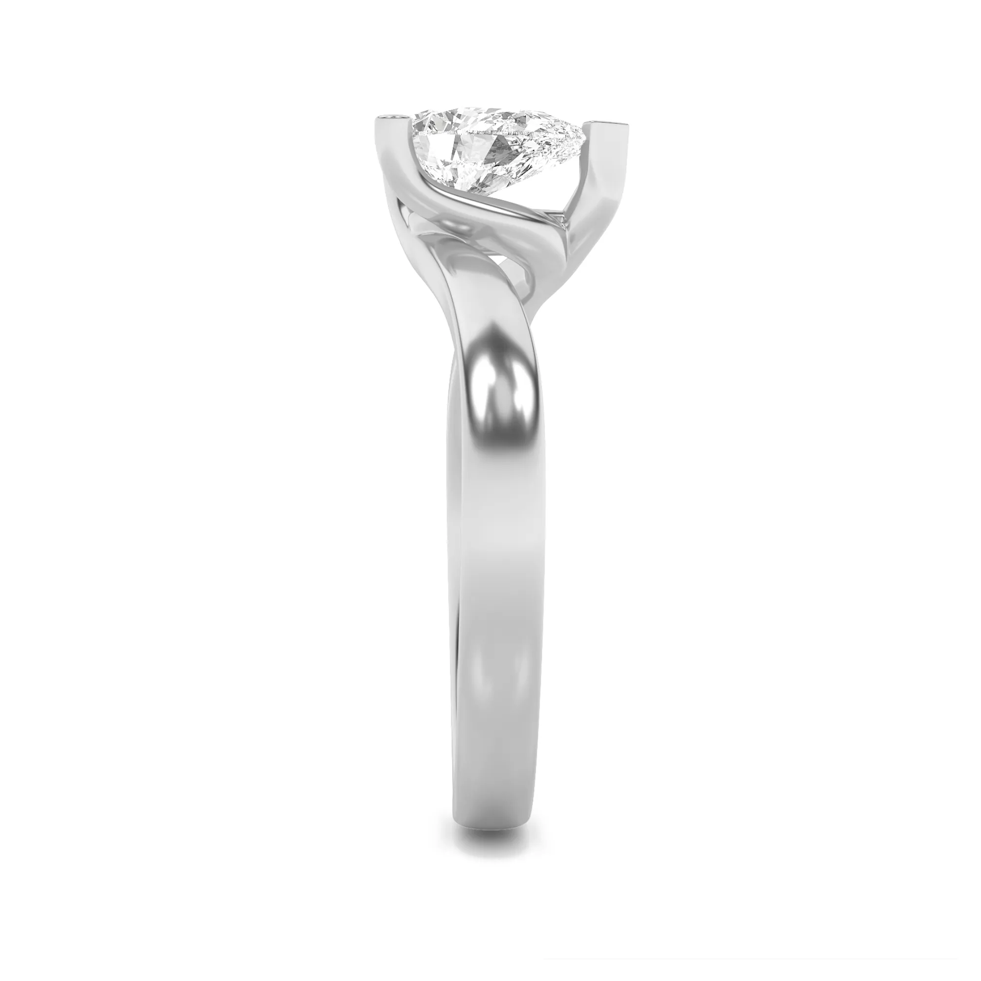 Quimera Dorada lab grown diamond ring, detail of the pear diamond