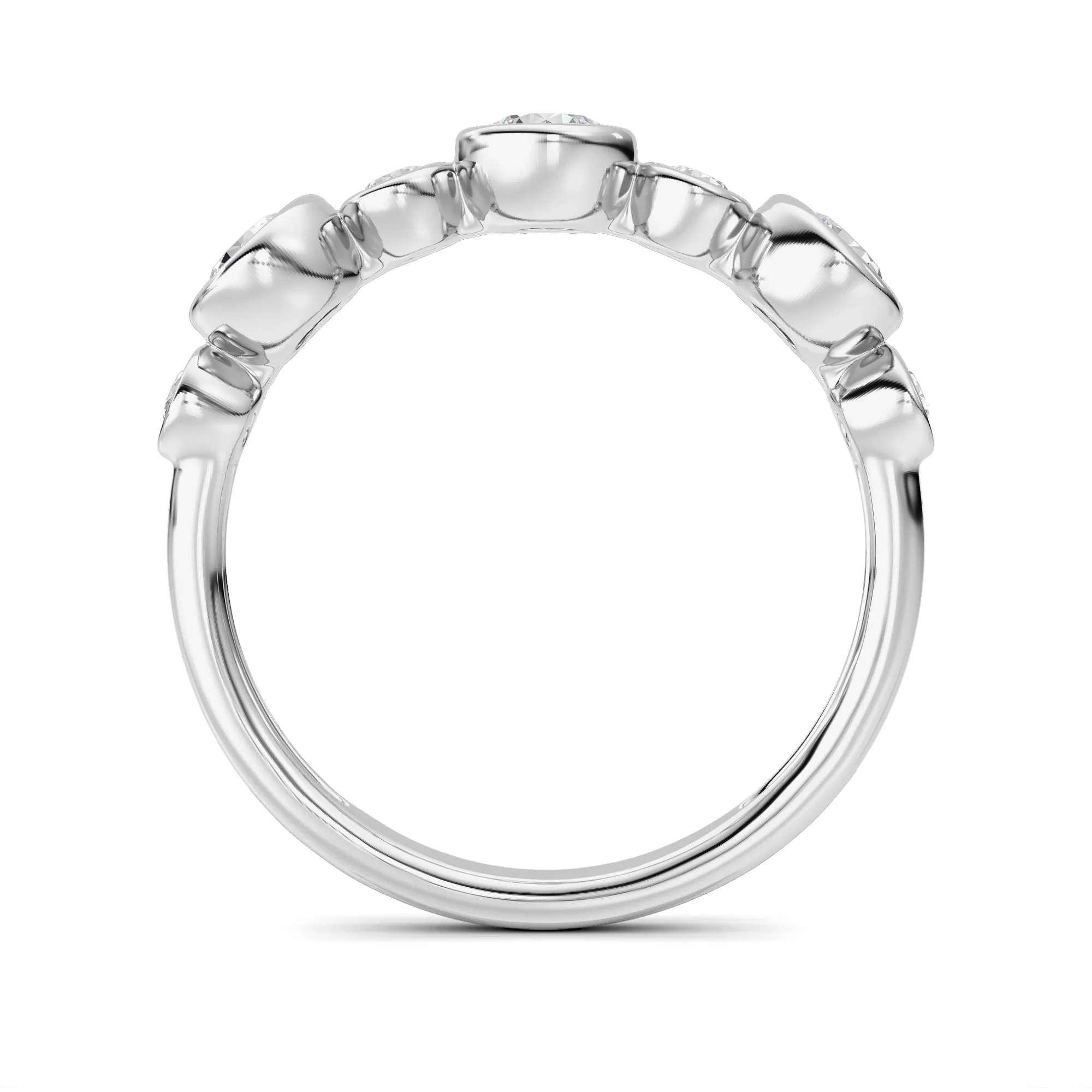 Sueño Velado lab grown diamond ring, on-hand view