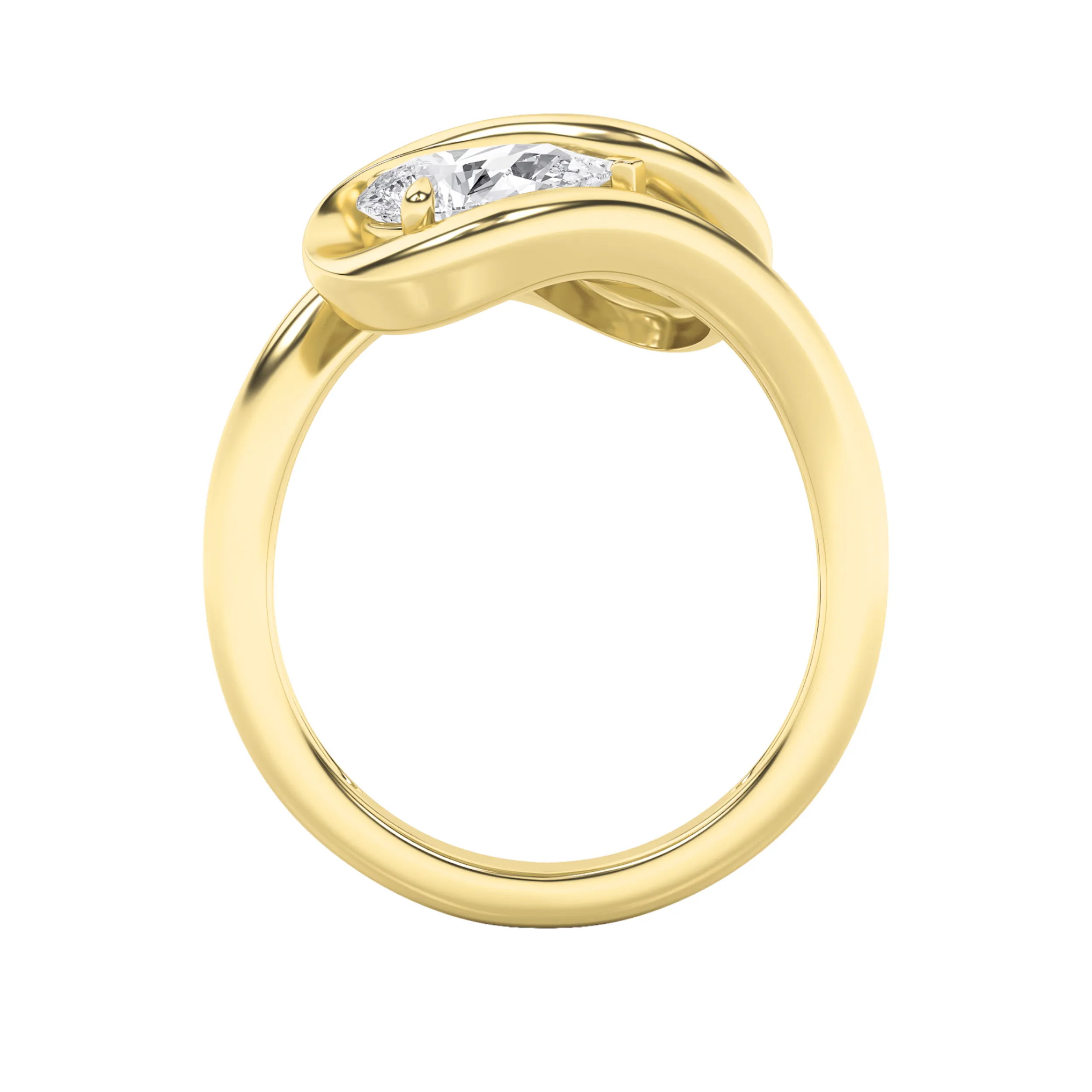 Abrazo de Cielo lab grown diamond ring, detail of the pear diamond