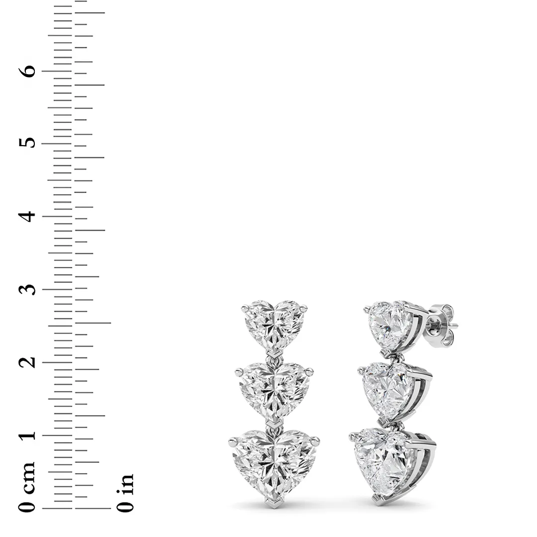 Serenata del Fuego lab grown diamond earrings, detail of the heart diamond