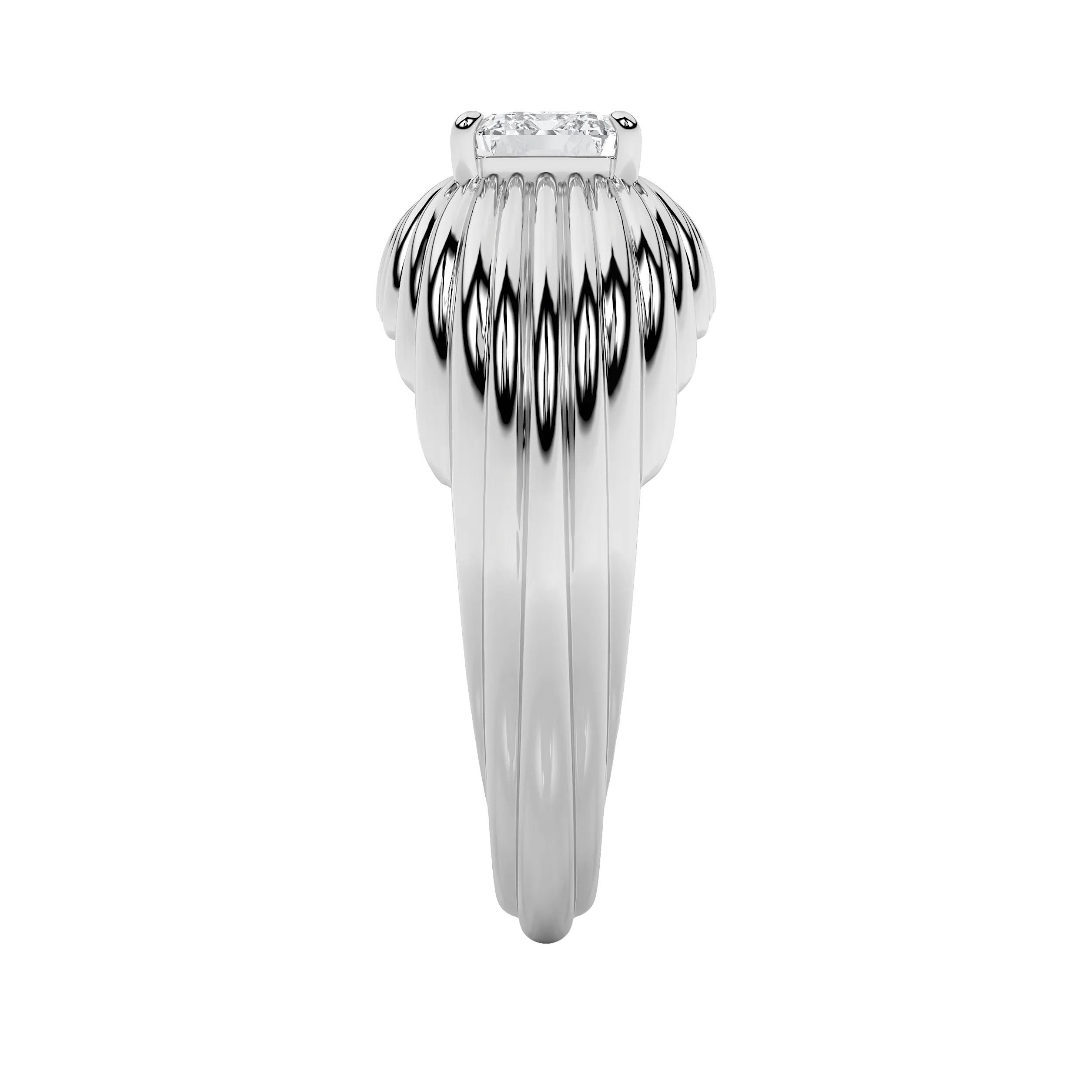 Viento Fiel lab grown diamond men’s ring, detail of the emerald diamond