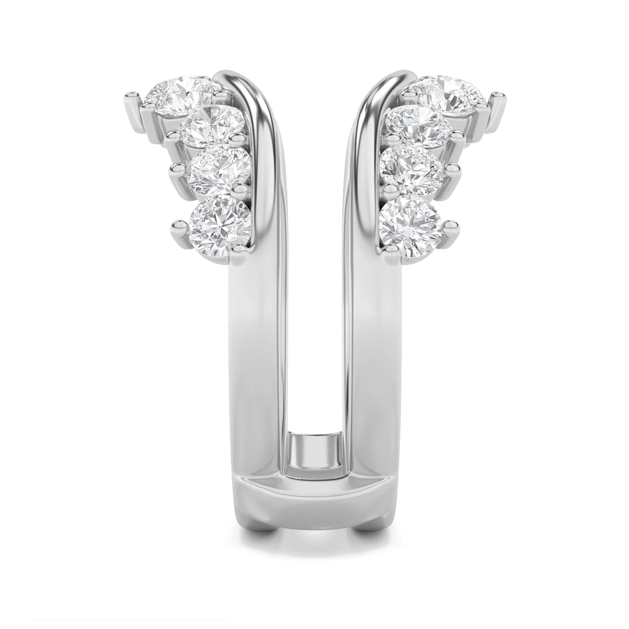 Sendero de Verano lab grown diamond ring, detail of the round diamond