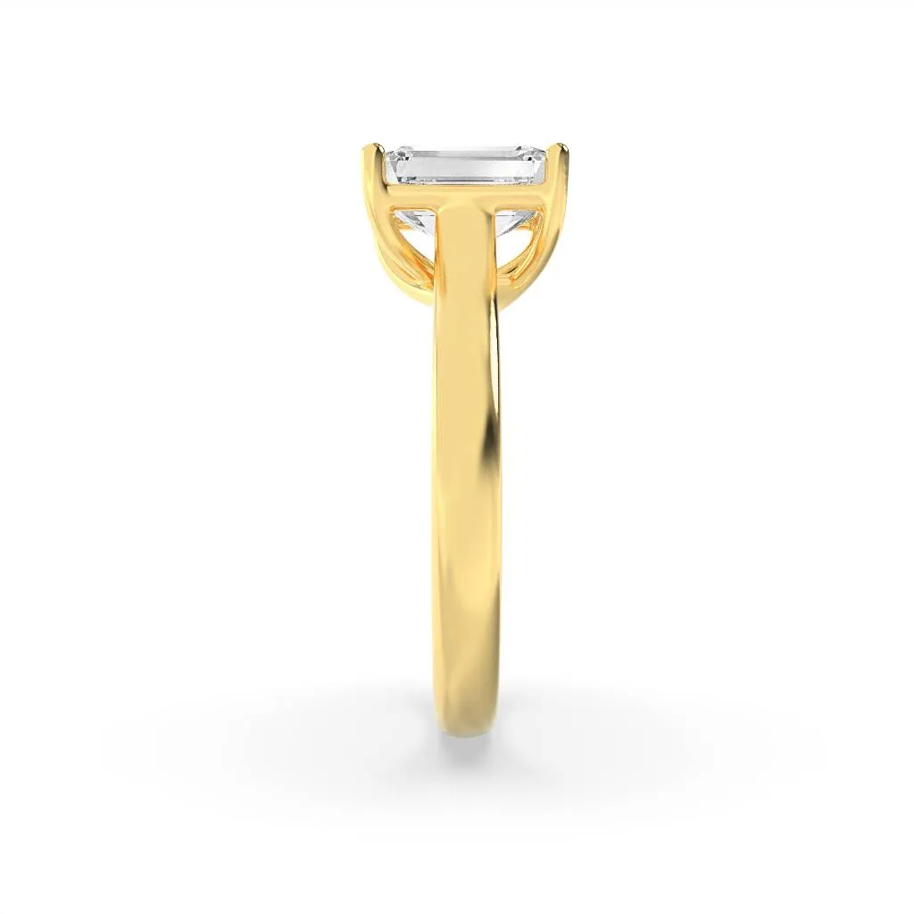 Milagro Fiel lab grown diamond ring, detail of the emerald diamond