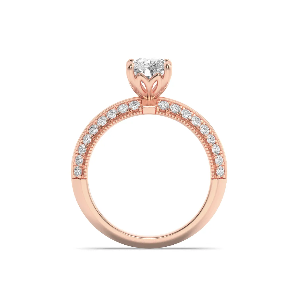 Silencio de Oro lab grown diamond ring, on-hand view