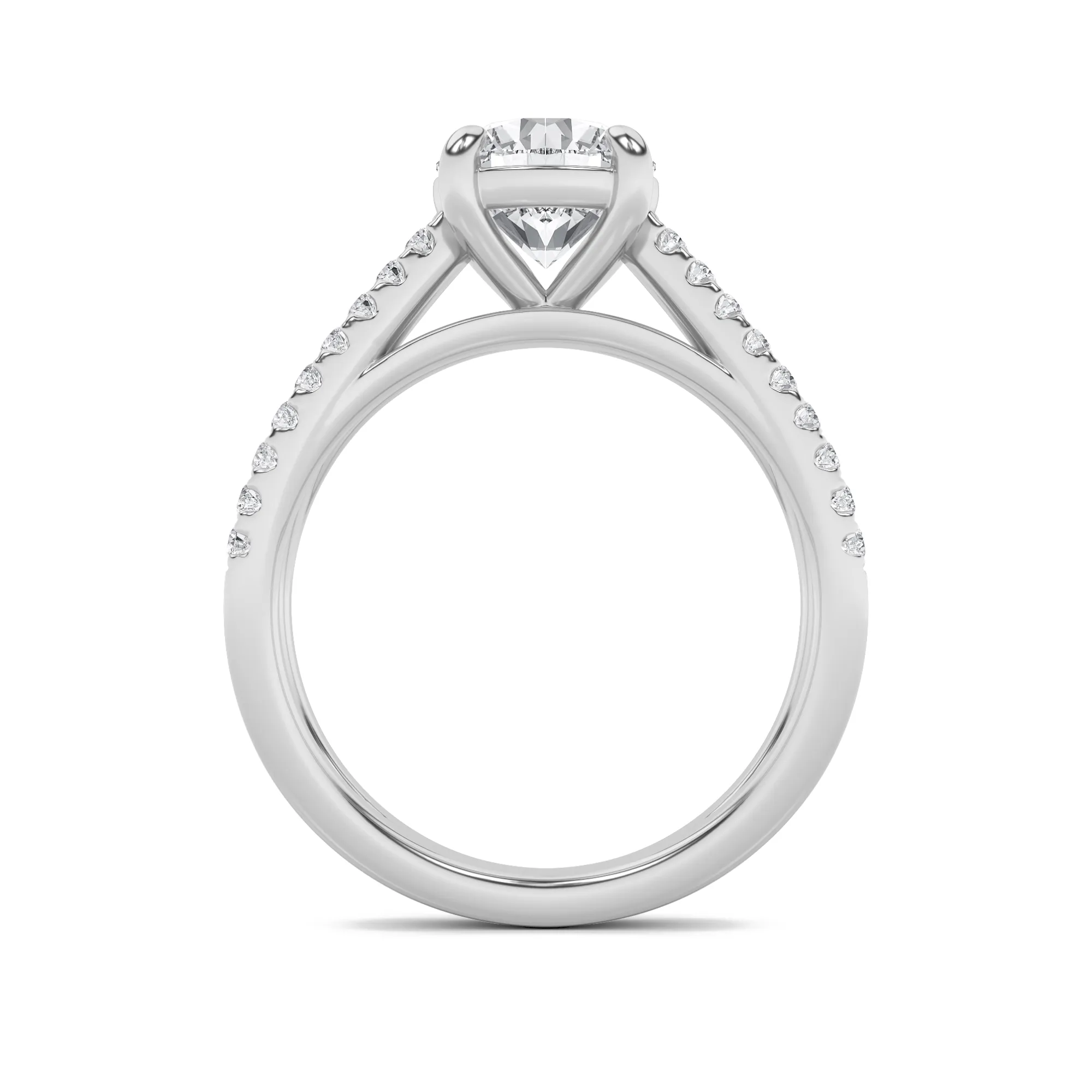 Brisa de Estrella lab grown diamond ring, on-hand view