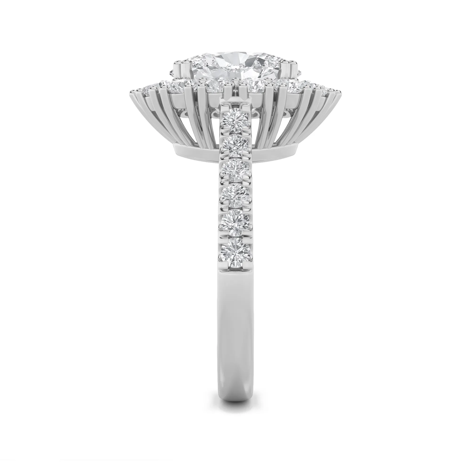 Fuente del Lucero lab grown diamond ring, detail of the oval diamond