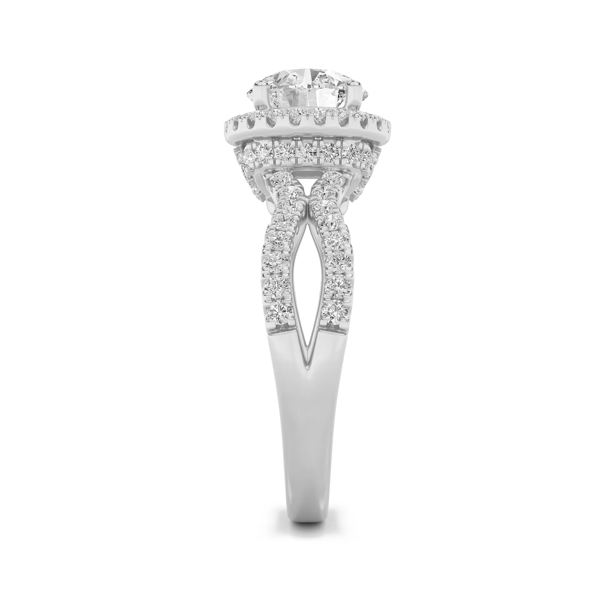 Senda del Viento lab grown diamond ring, detail of the round diamond