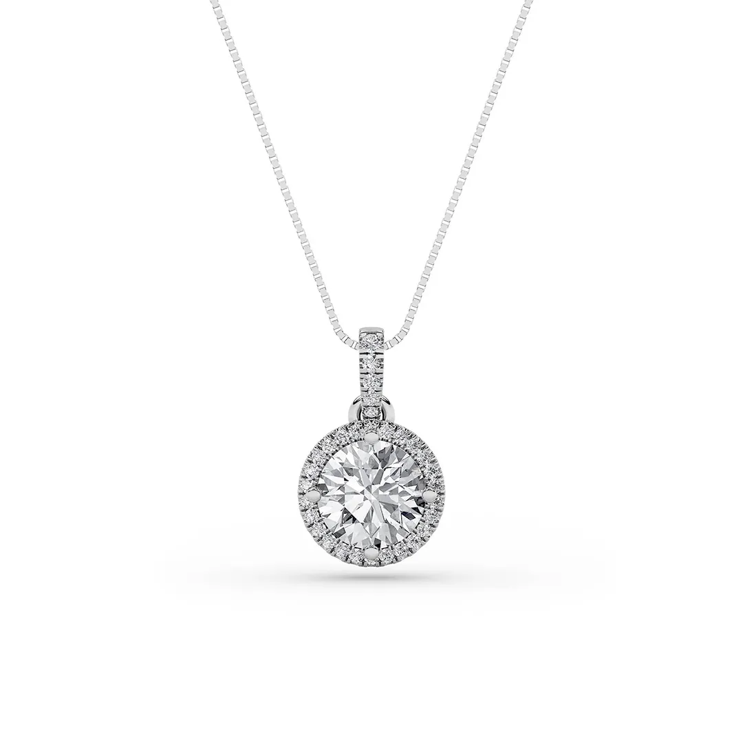 Promesa del Tiempo, 2 ct tw round lab grown diamond necklace in 14K gold (front view)