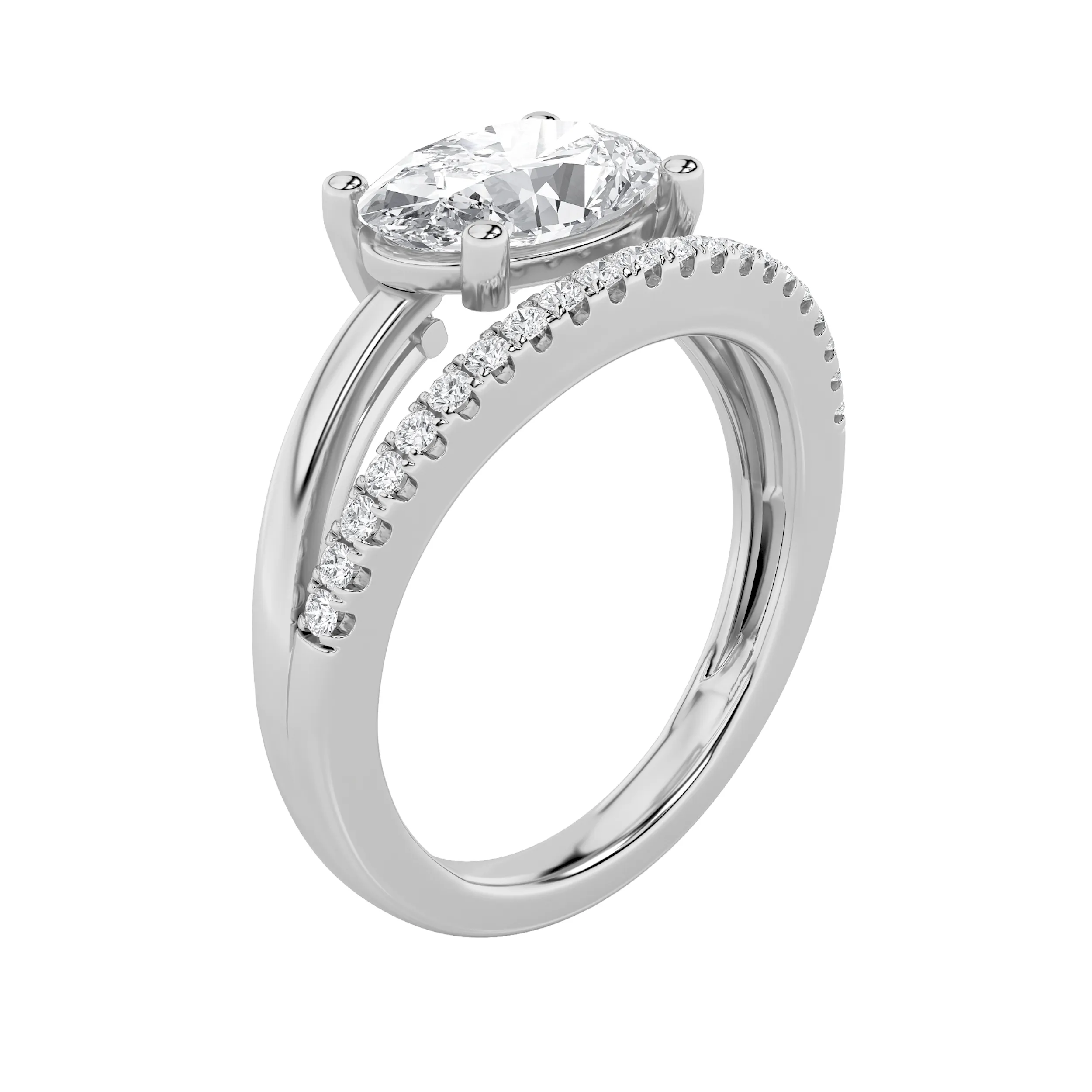 Senda Encendida lab grown diamond ring, on-hand view