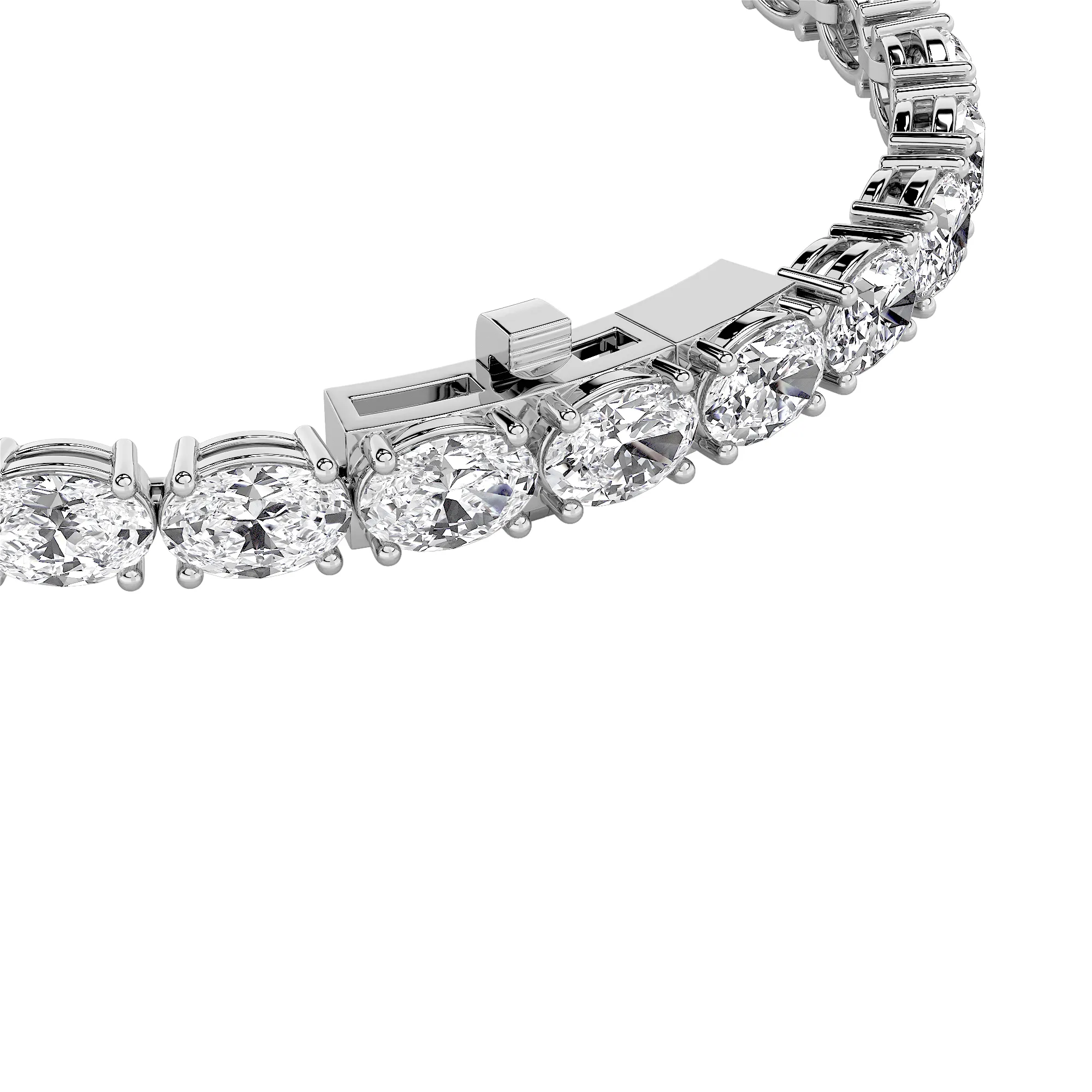Noche de Estrella lab grown diamond bracelet, detail of the oval diamond