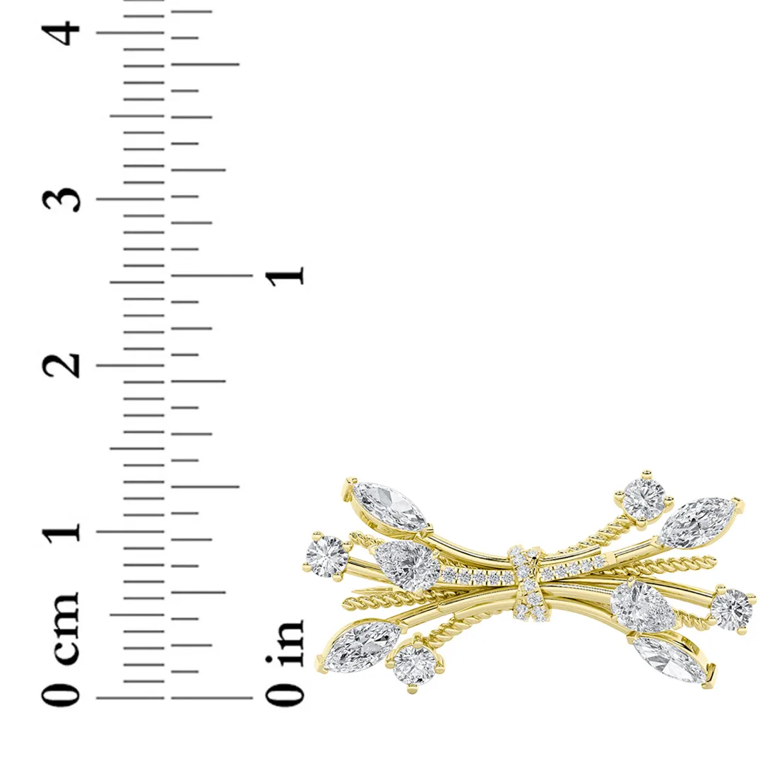 Miel Templada lab grown diamond necklace, detail of the marquise diamond