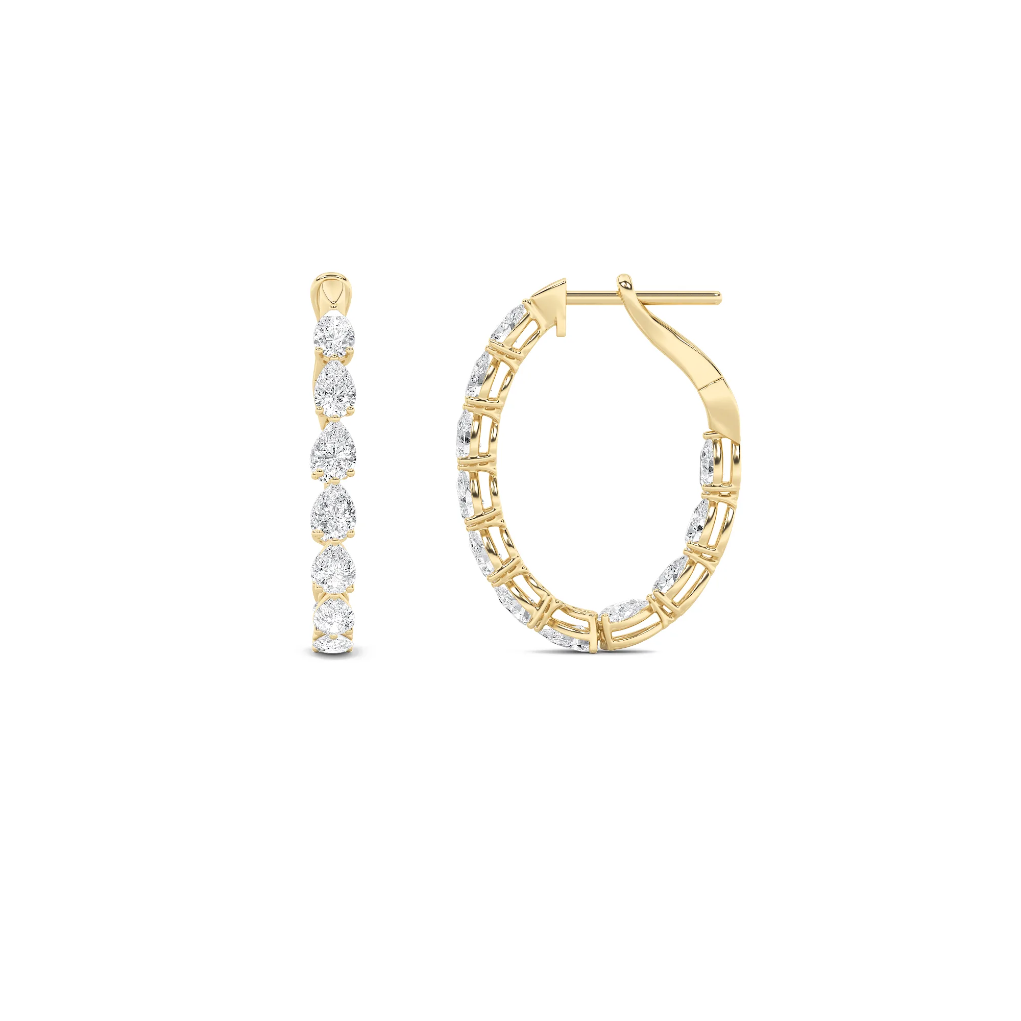 Danza Pura lab grown diamond earrings, detail of the pear diamond