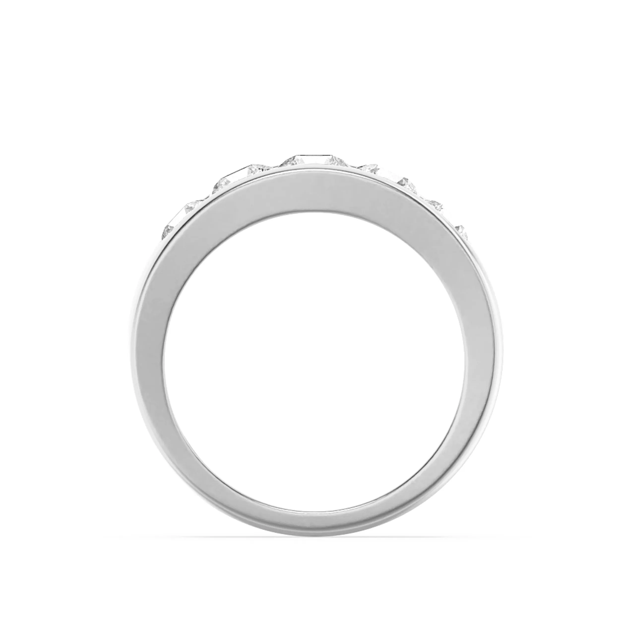 Eco Encendido lab grown diamond men’s ring, on-hand view