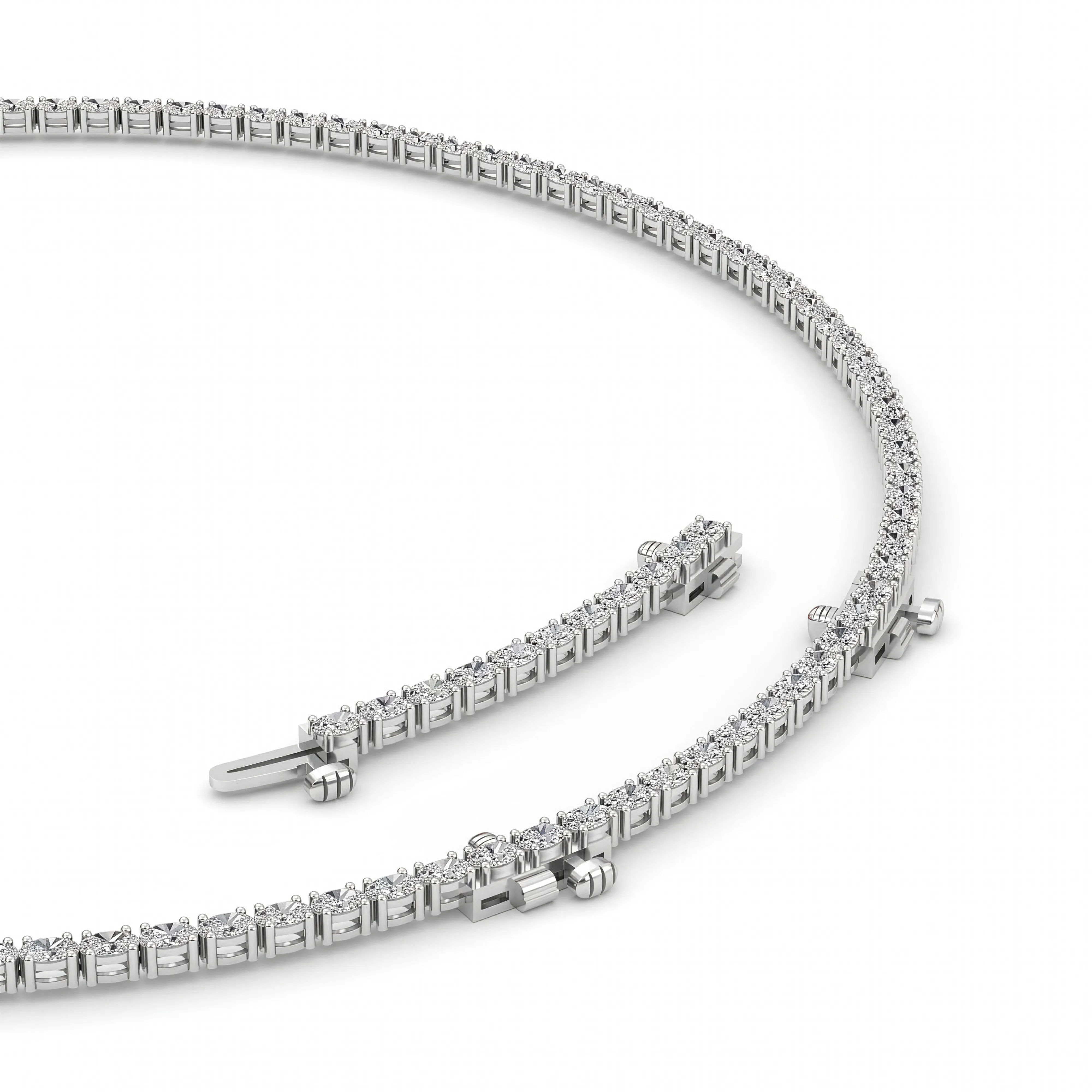 Esencia del Oro lab grown diamond necklace, detail of the oval diamond