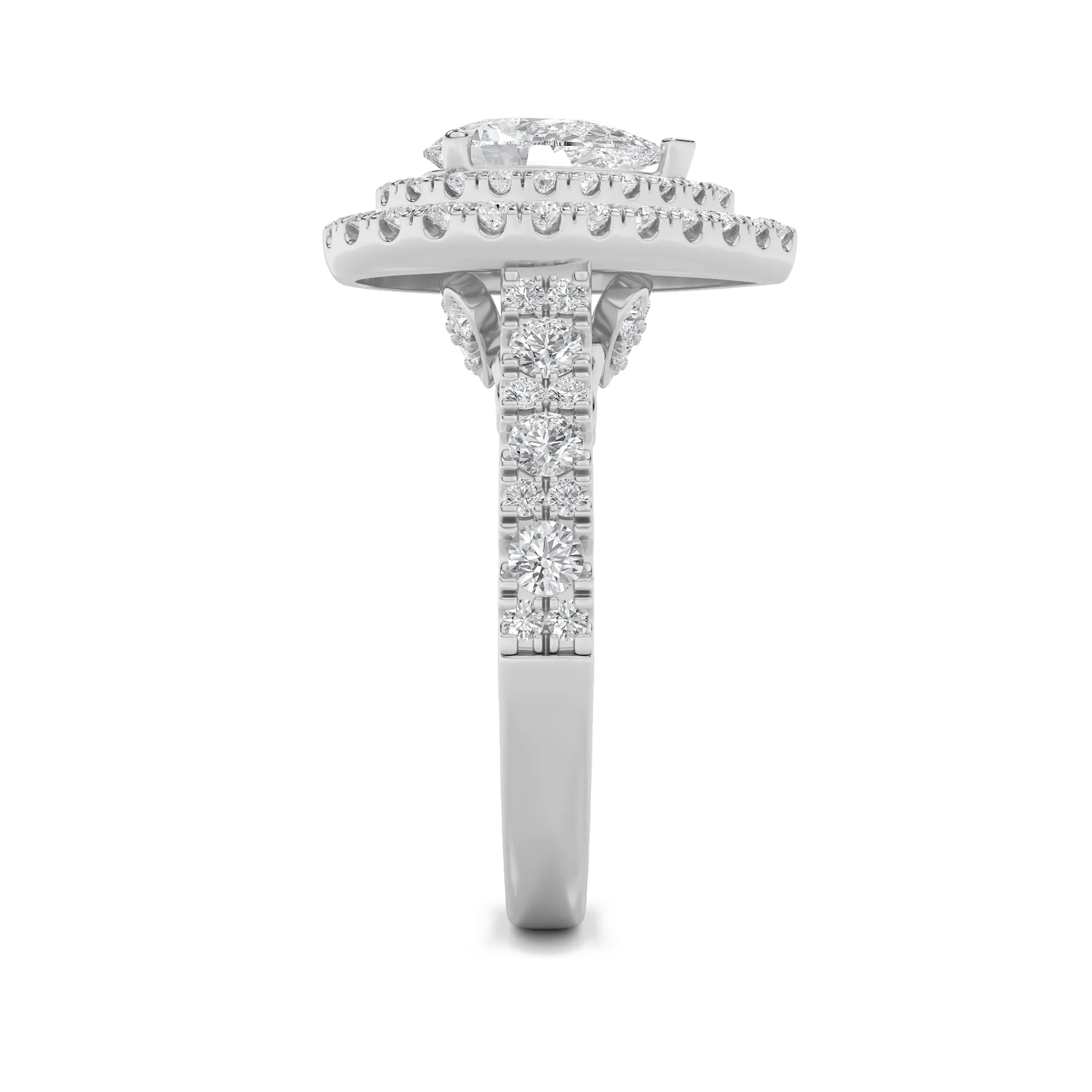Memoria de Espuma lab grown diamond ring, detail of the pear diamond