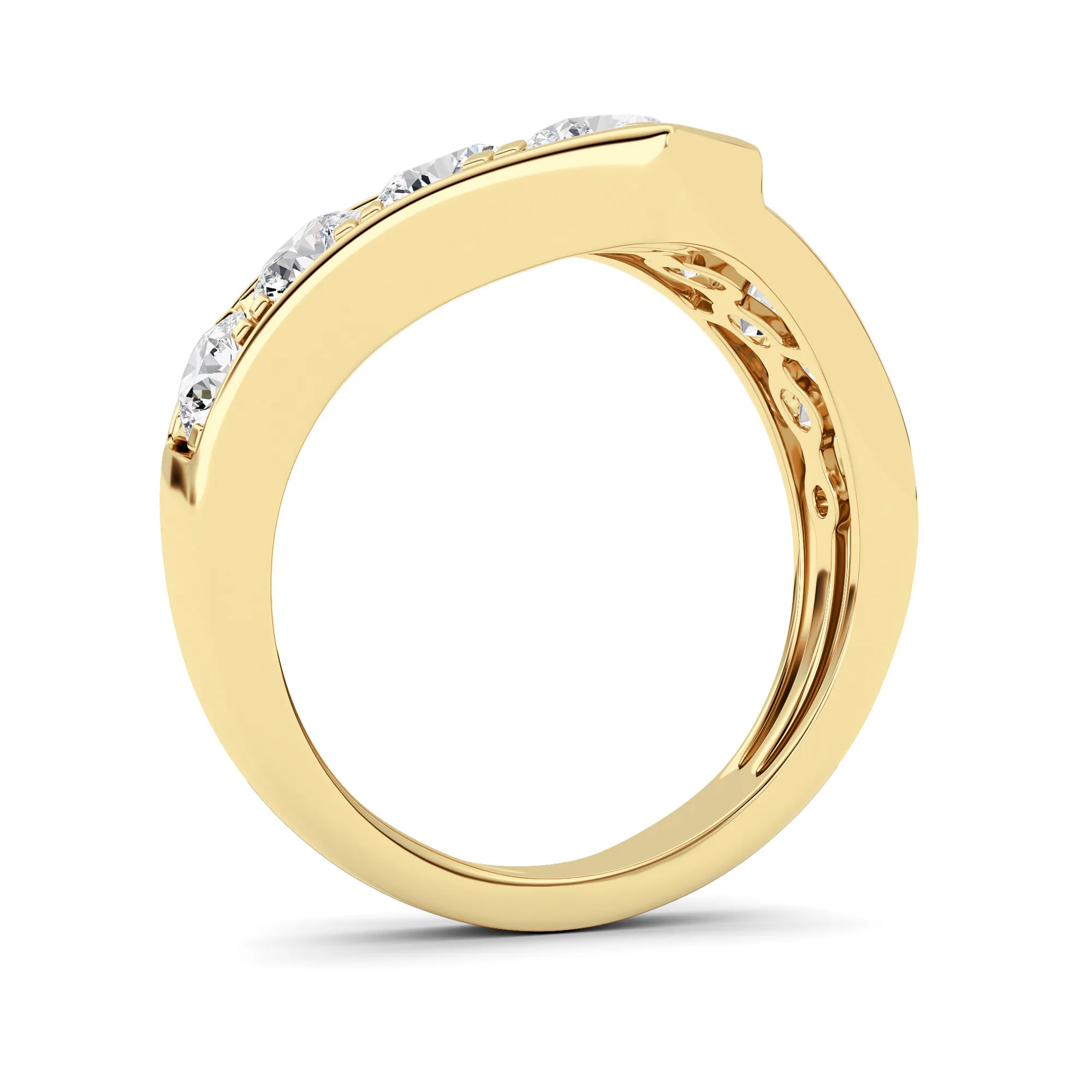 Alborada Primera lab grown diamond ring, detail of the round diamond