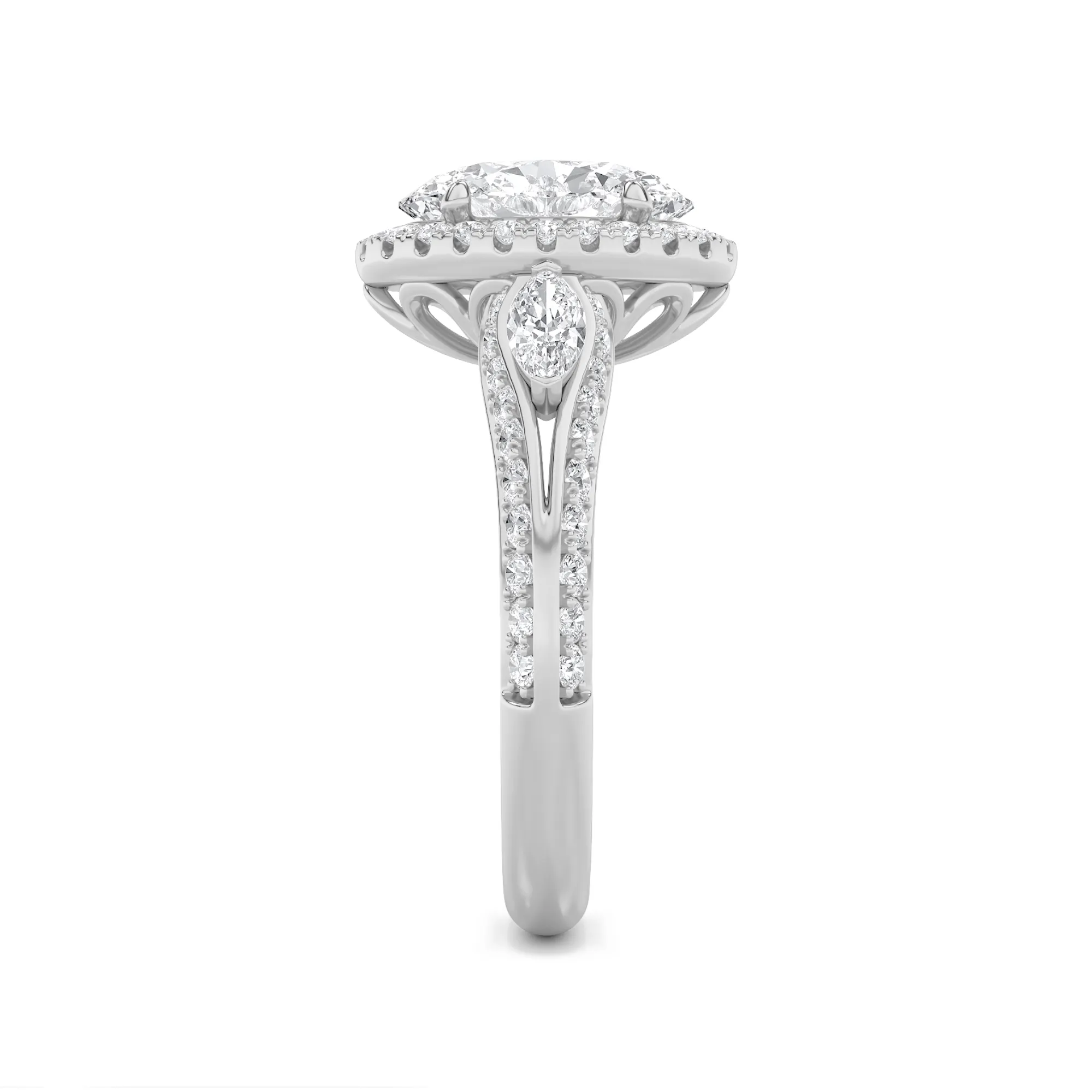 Sombra Intacta lab grown diamond ring, detail of the oval diamond
