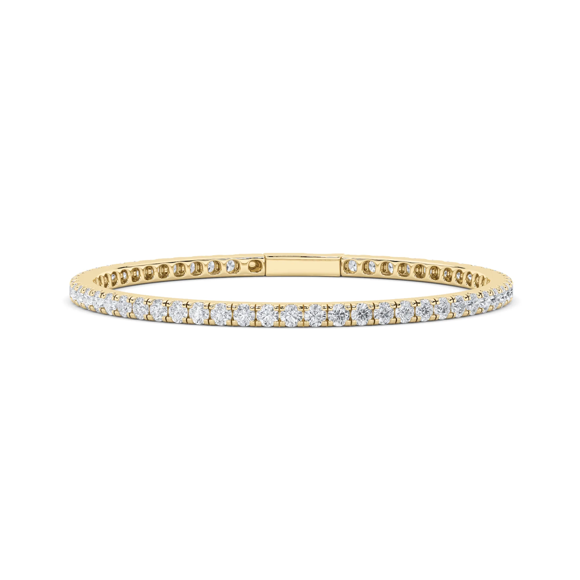 Nieve de Vigilia lab grown diamond bracelet, detail of the round diamond