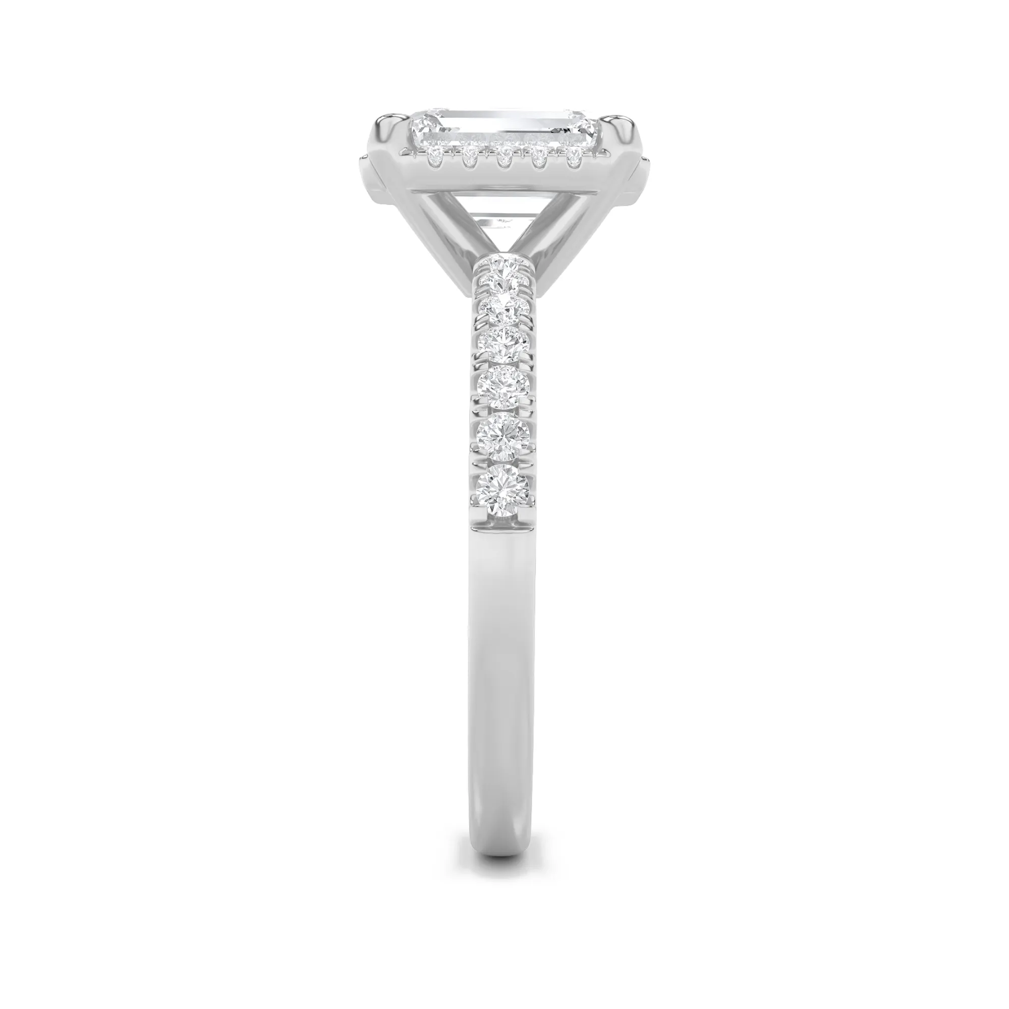 Presagio Vivo lab grown diamond ring, detail of the emerald diamond