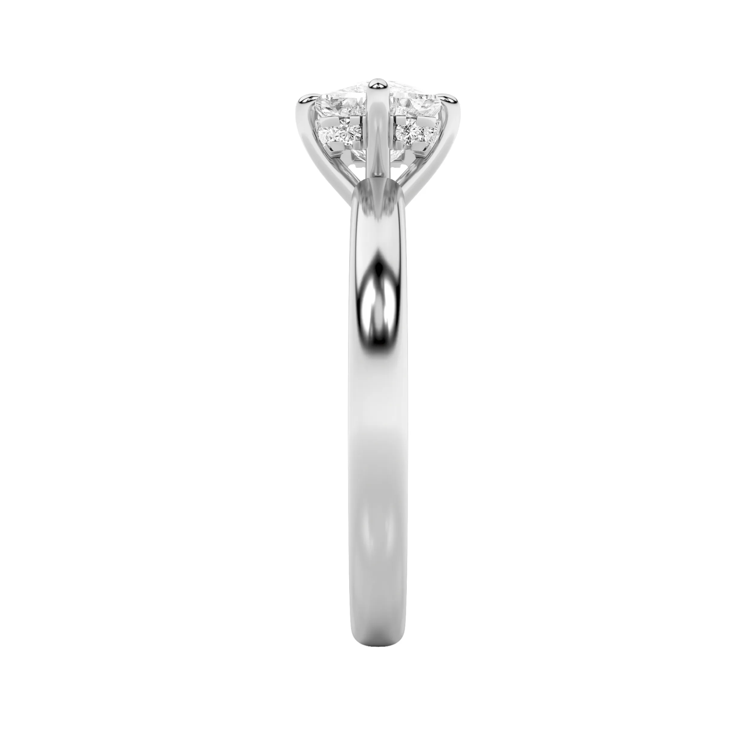 Bruma del Rocío lab grown diamond ring, detail of the elongated cushion diamond