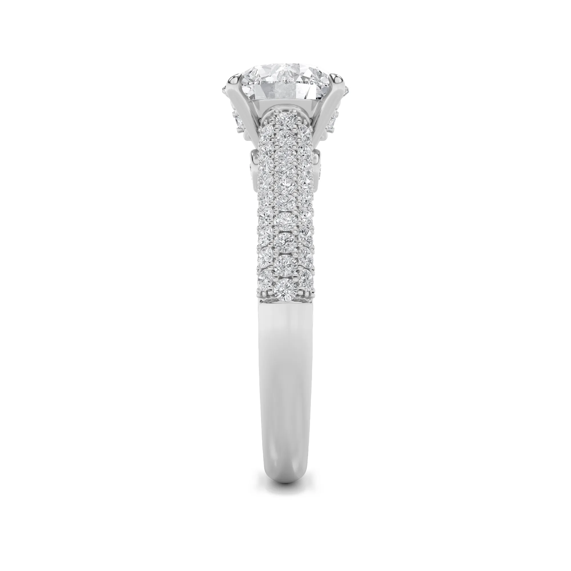 Piedra de Gracia lab grown diamond ring, detail of the round diamond