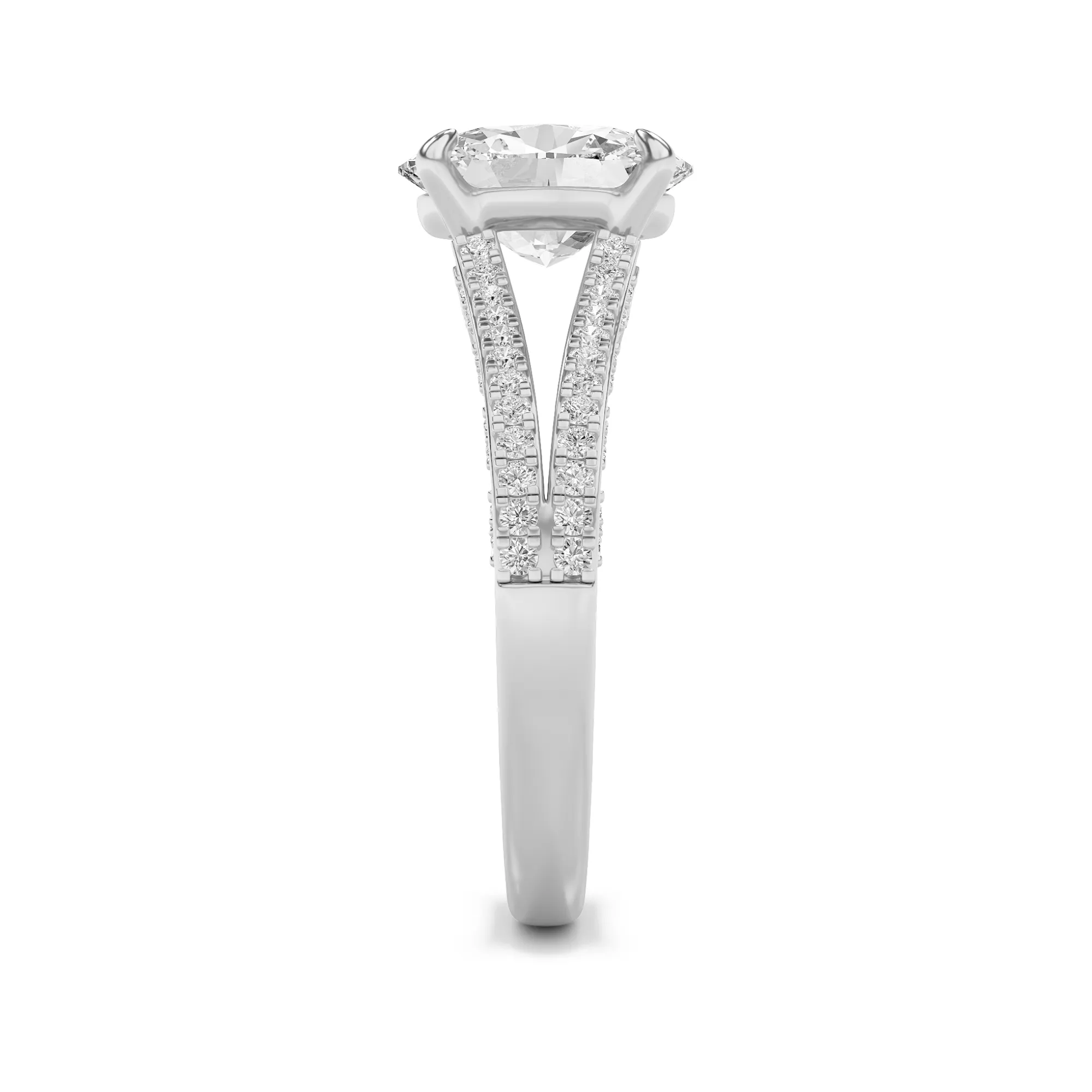 Vela de Estrella lab grown diamond ring, detail of the oval diamond
