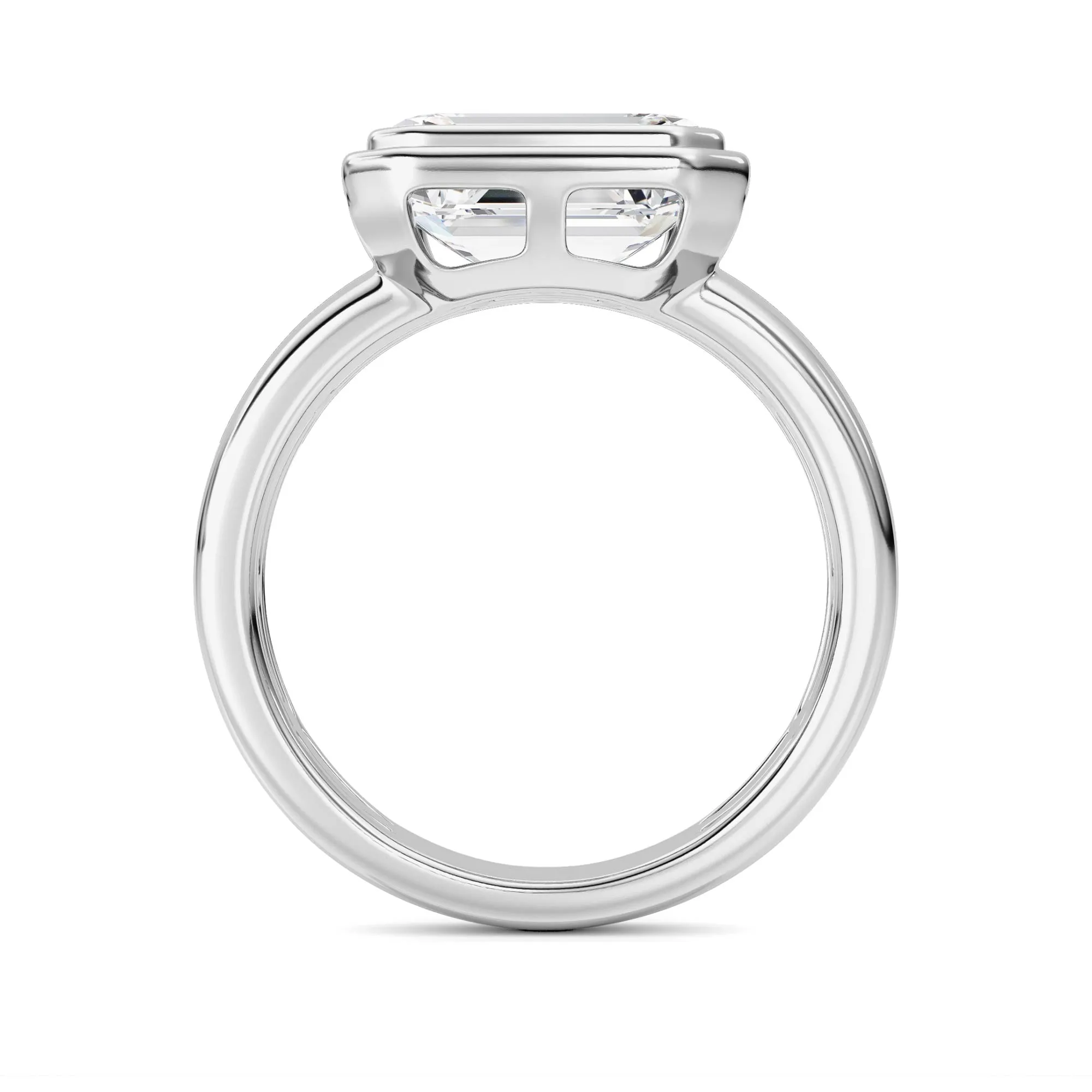 Rosa de Vigilia lab grown diamond ring, on-hand view