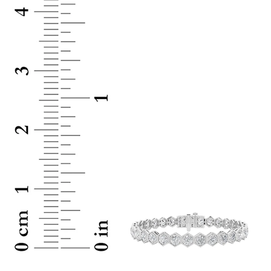 Deseo Puro lab grown diamond bracelet, detail of the round diamond