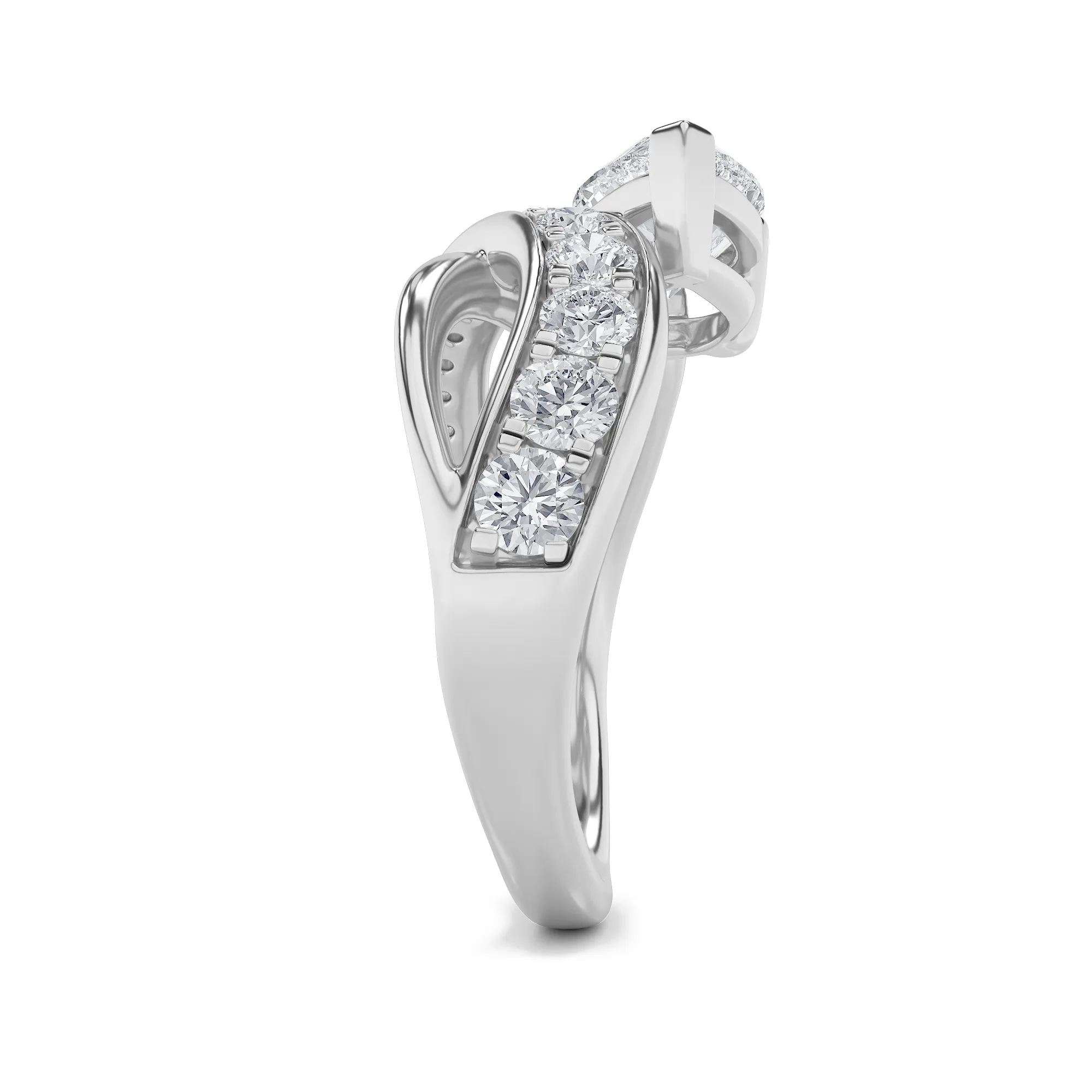 Certeza del Destino lab grown diamond ring, detail of the pear diamond