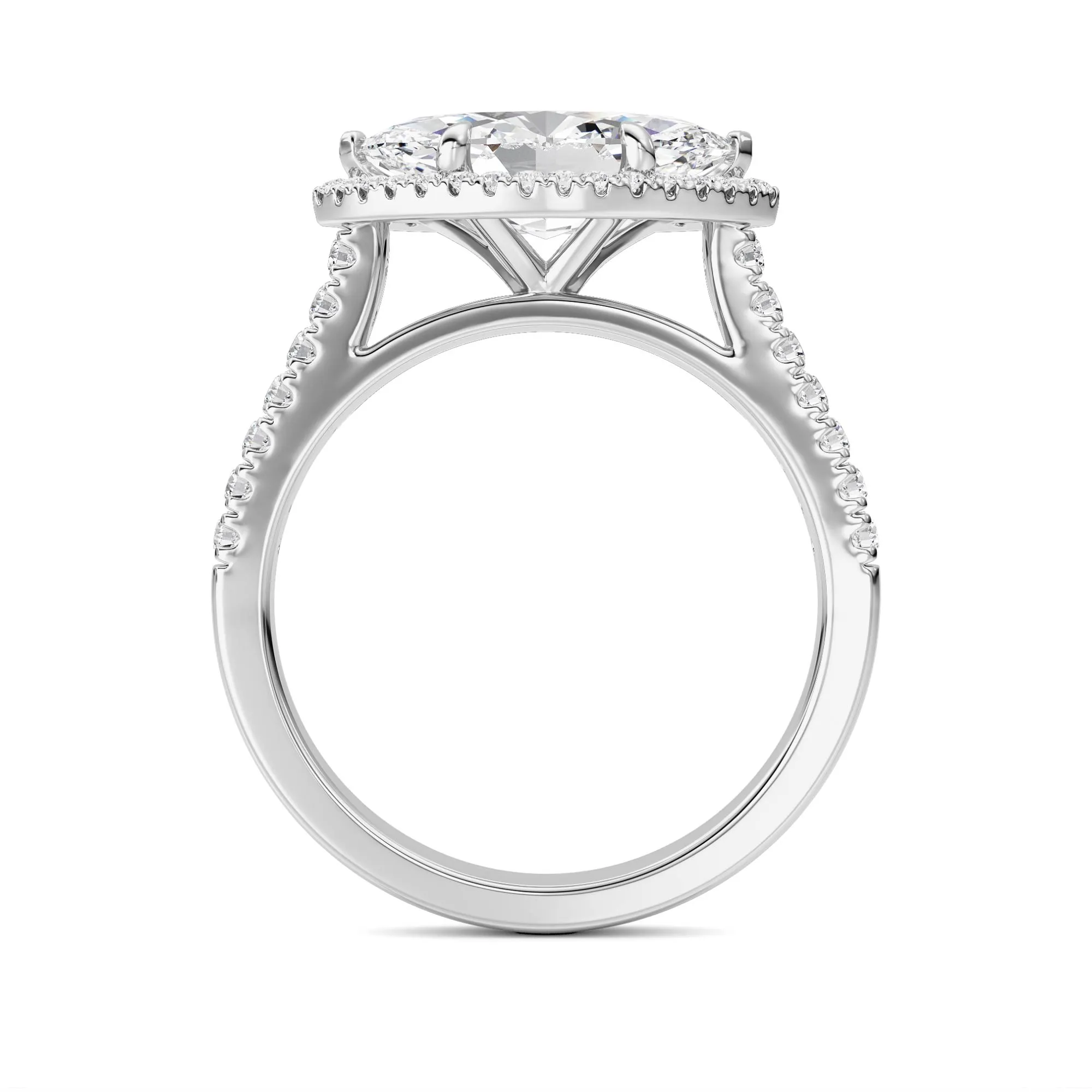 Susurro Primero lab grown diamond ring, detail of the marquise diamond