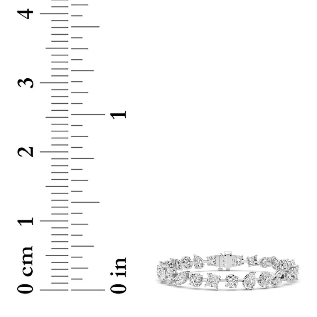 Silencio Sonoro lab grown diamond bracelet, detail of the diamonds