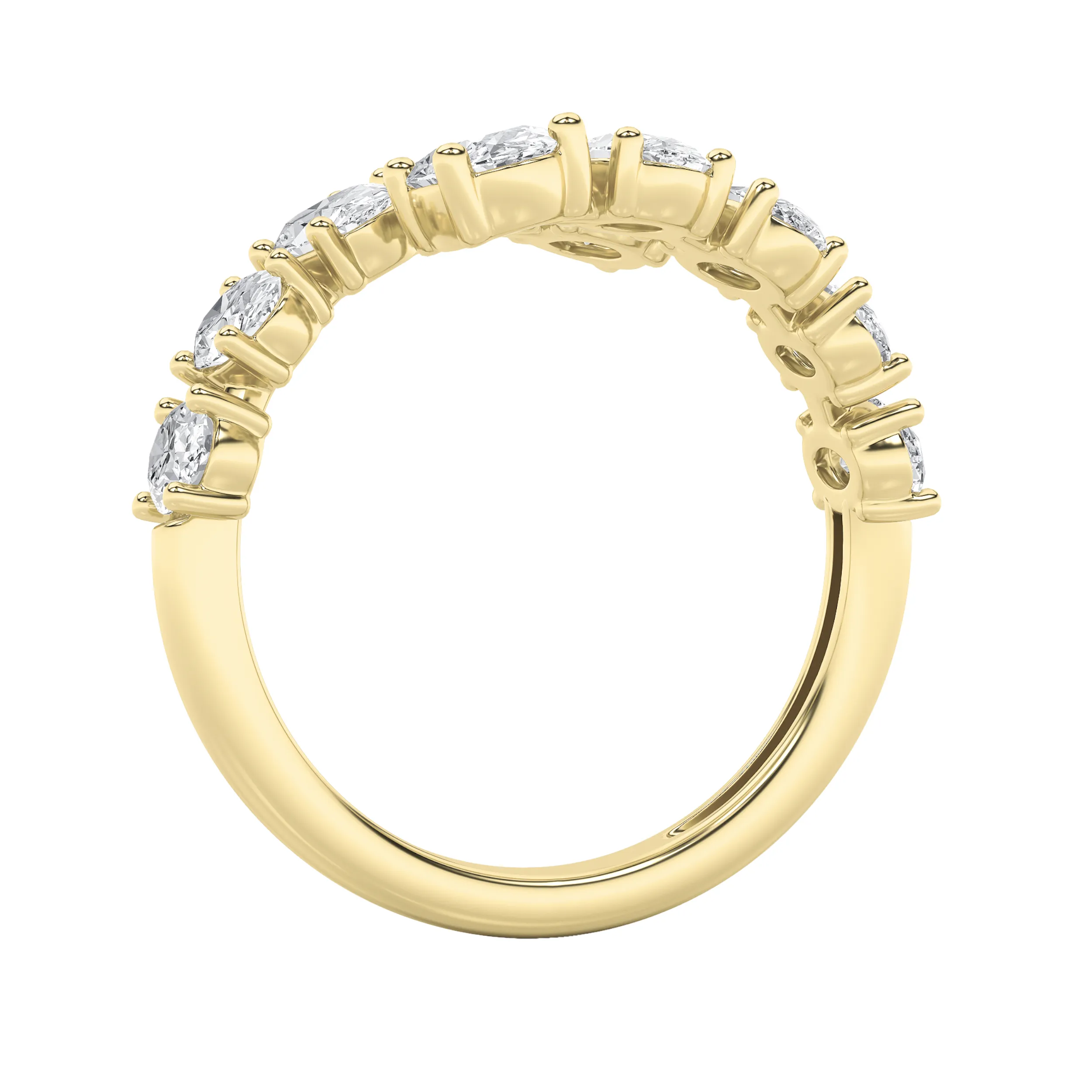 Cielo de Invierno lab grown diamond ring, detail of the oval diamond