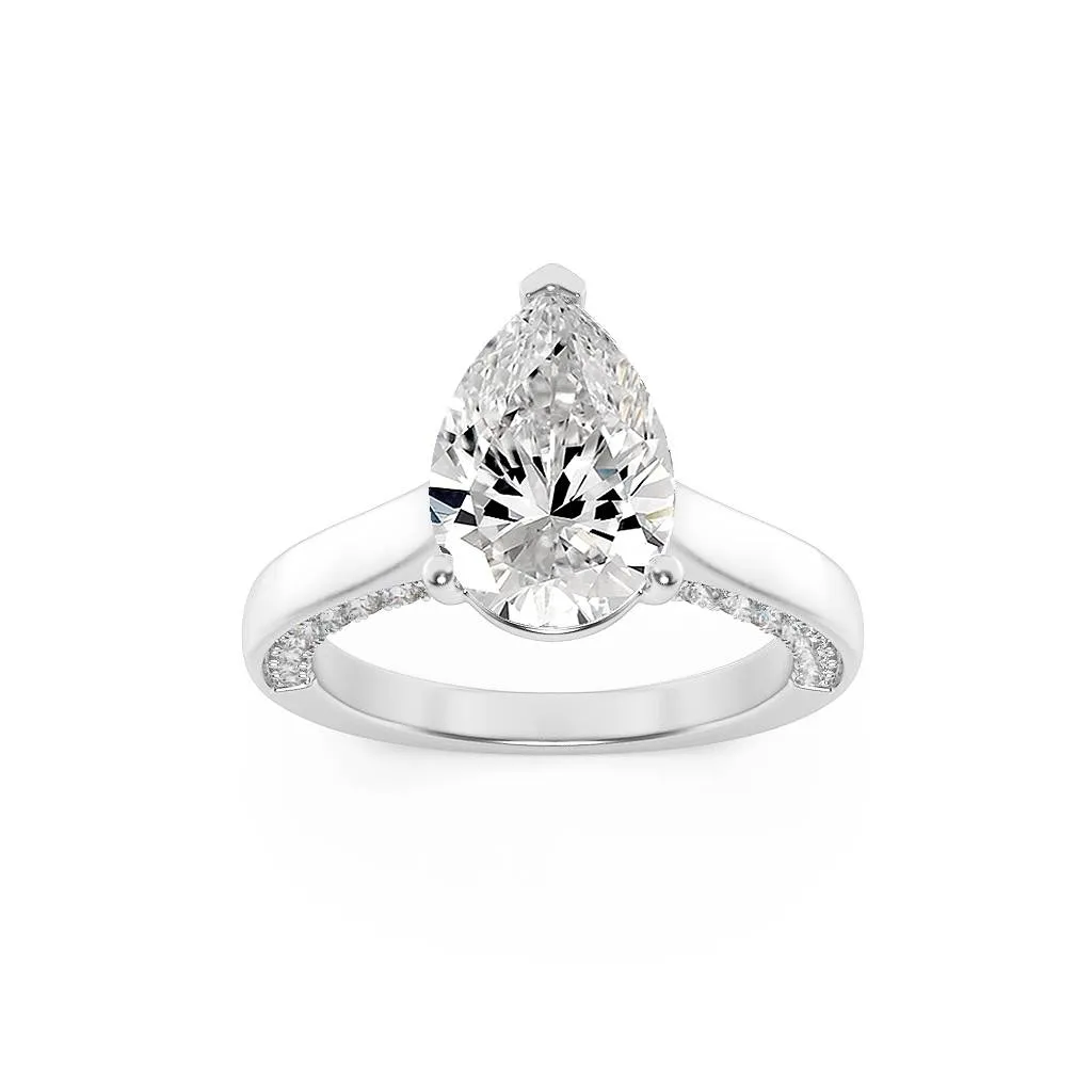 Estrella de Arena, 1.25 ct tw pear lab grown diamond ring in 14K rose gold (front view)