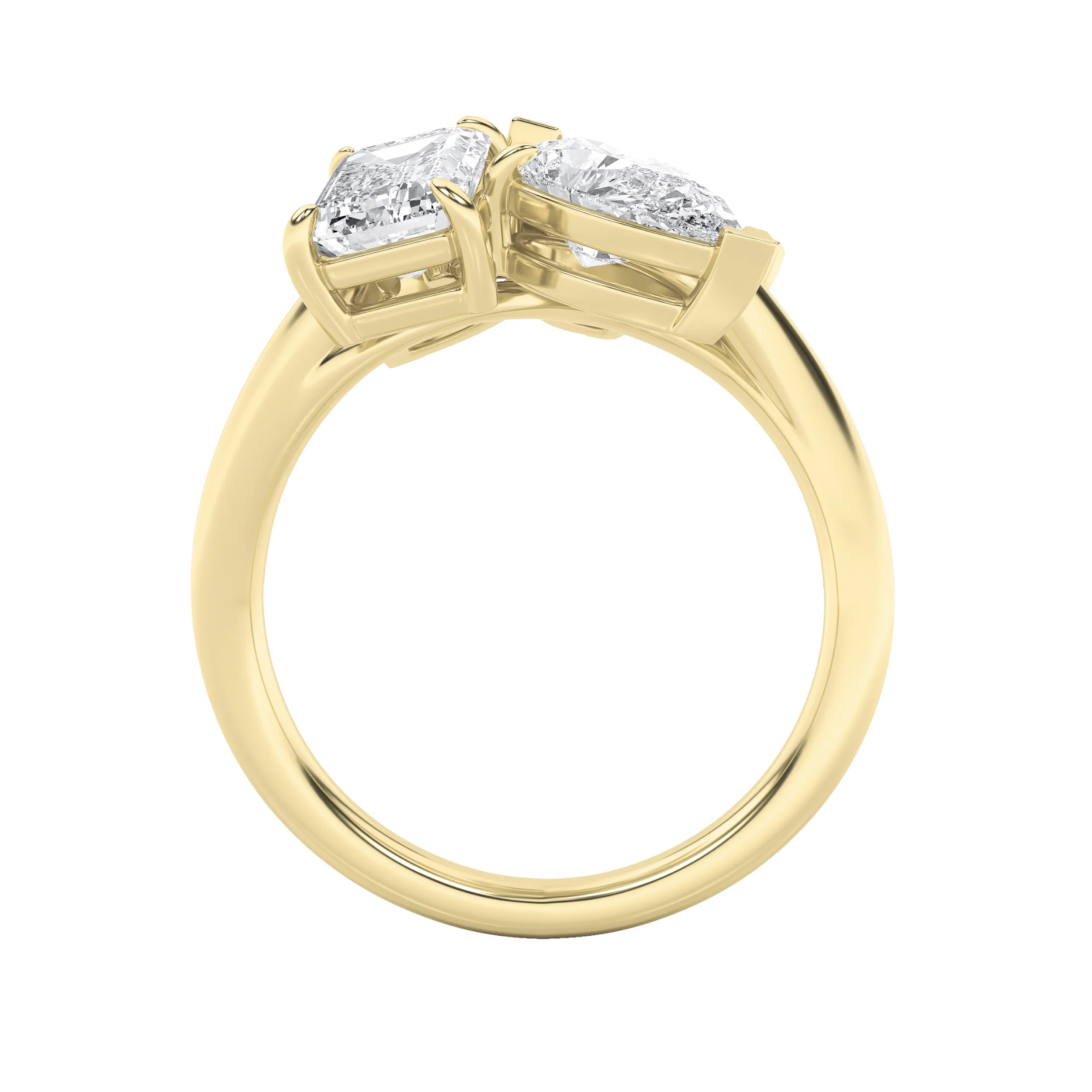 Sendero Luminoso lab grown diamond ring, detail of the radiant diamond
