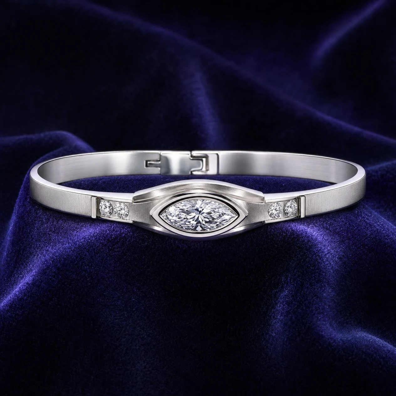 Conte Invicto — made to order by 2N Master Artisans