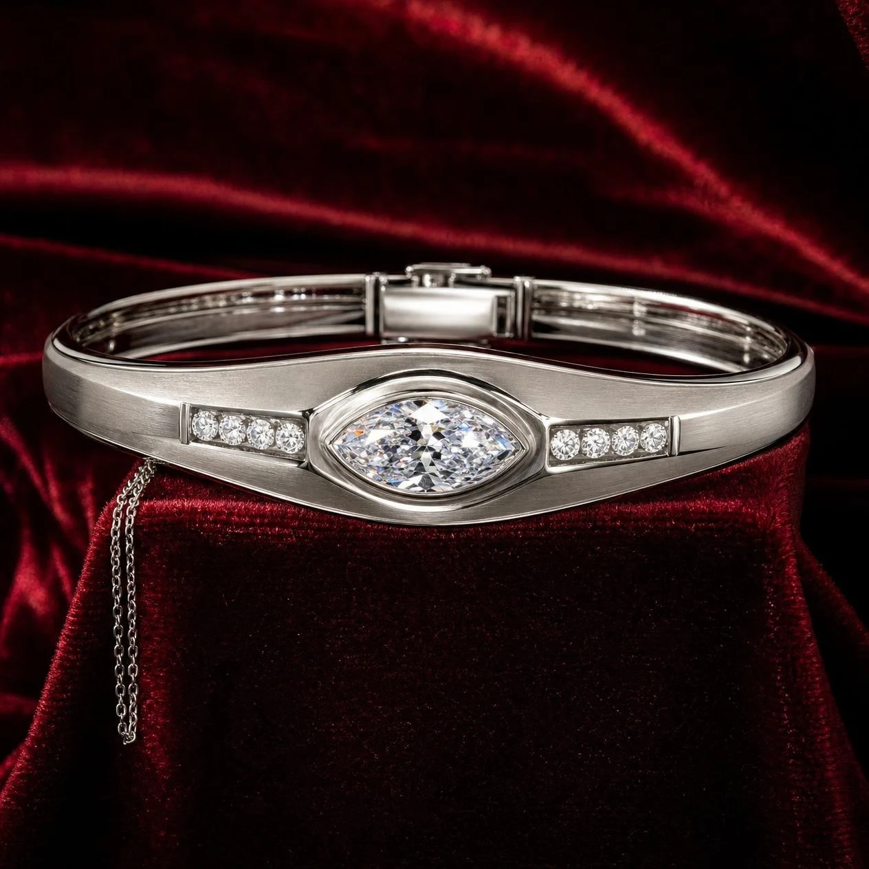 Isola Secrète — made to order by 2N Master Artisans
