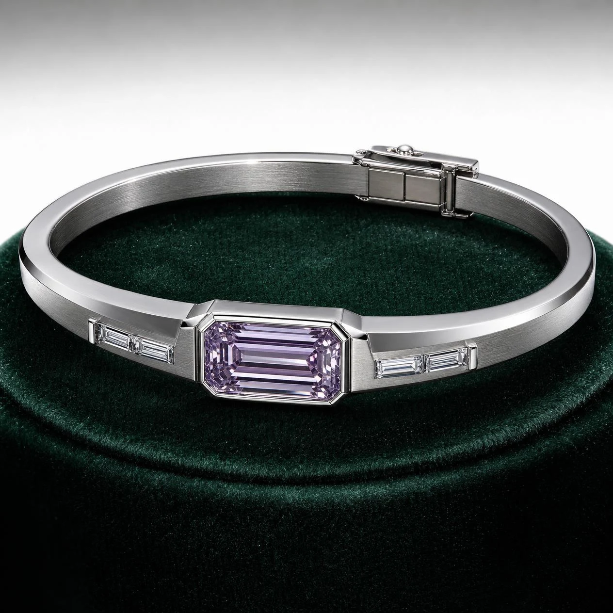 Marchese Fermo, 2.28 ct tw emerald lab grown diamond men’s bracelet in 18K white gold (front view)