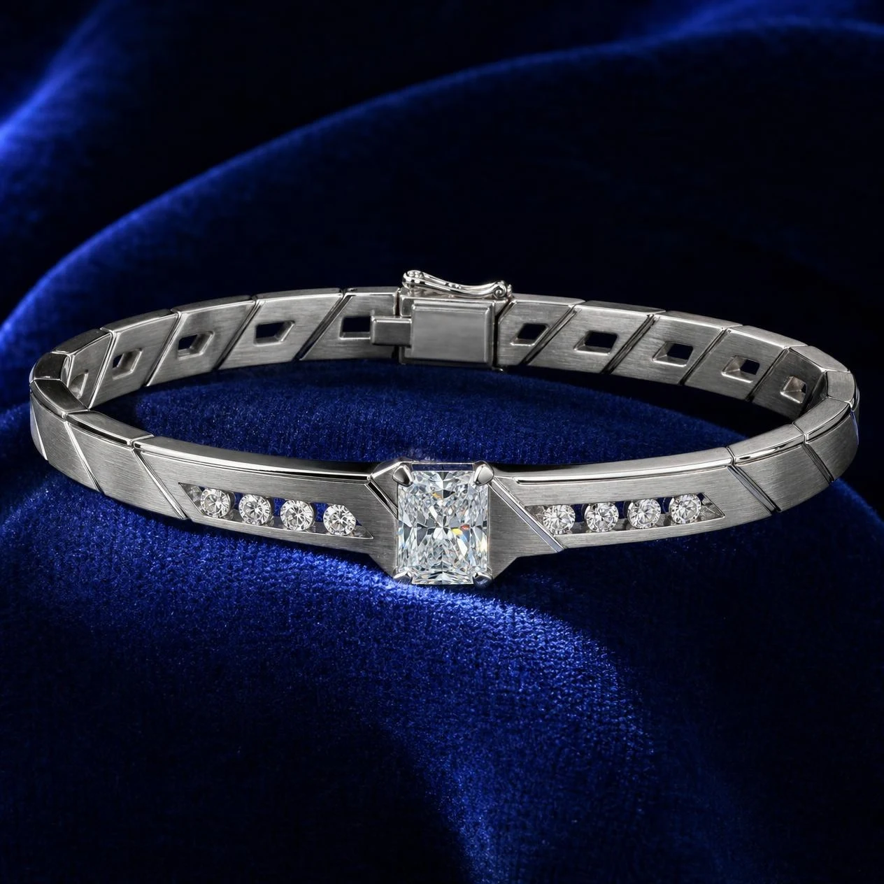 Dolce Lumineuse — made to order by 2N Master Artisans
