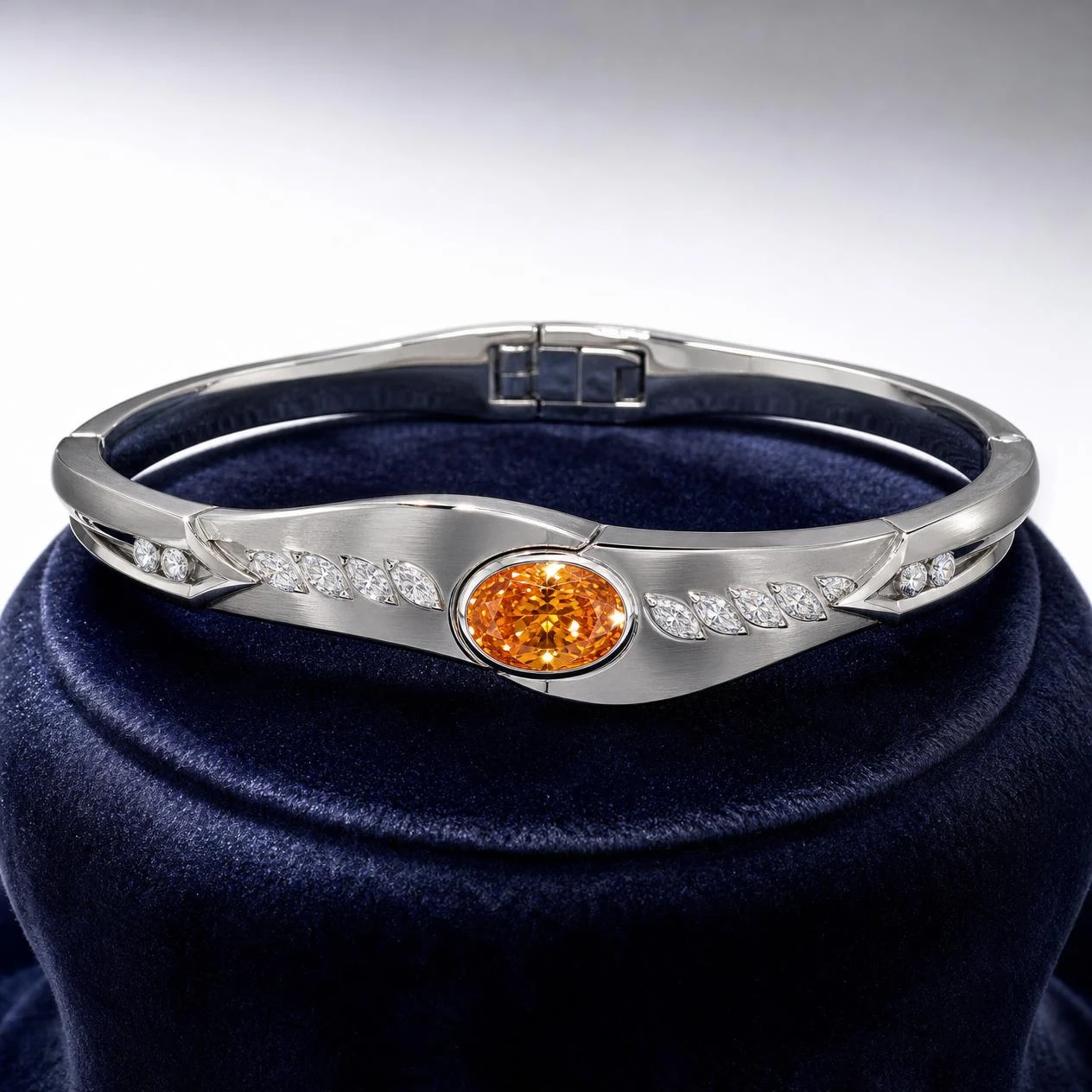 Miel Suspendue, 2.44 ct tw oval lab grown diamond bracelet in 18K white gold (front view)