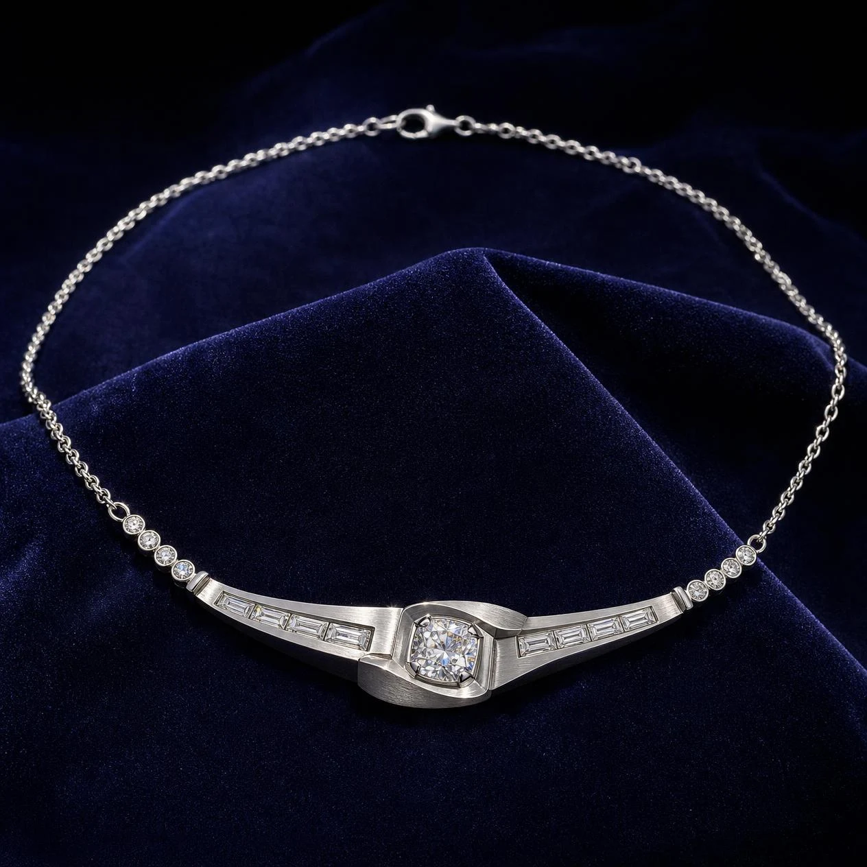 Viandante Antico, 2.42 ct tw cushion lab grown diamond men’s necklace in 18K white gold (front view)