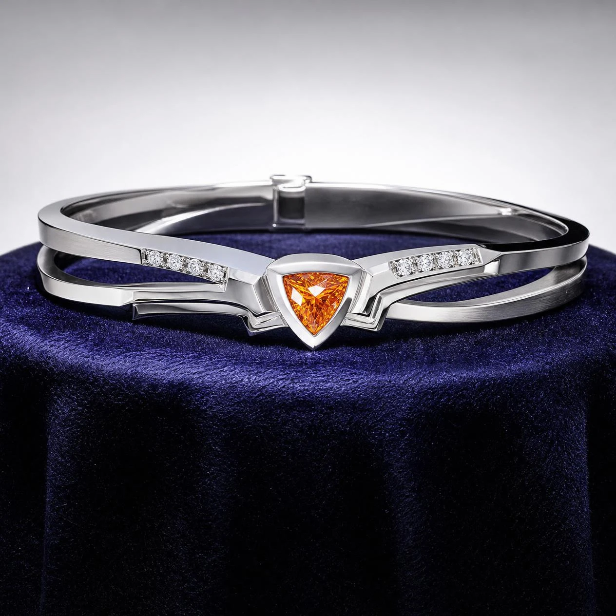 Patrizio Audace, 1.26 ct tw trillion lab grown diamond men’s bracelet in 18K white gold (front view)