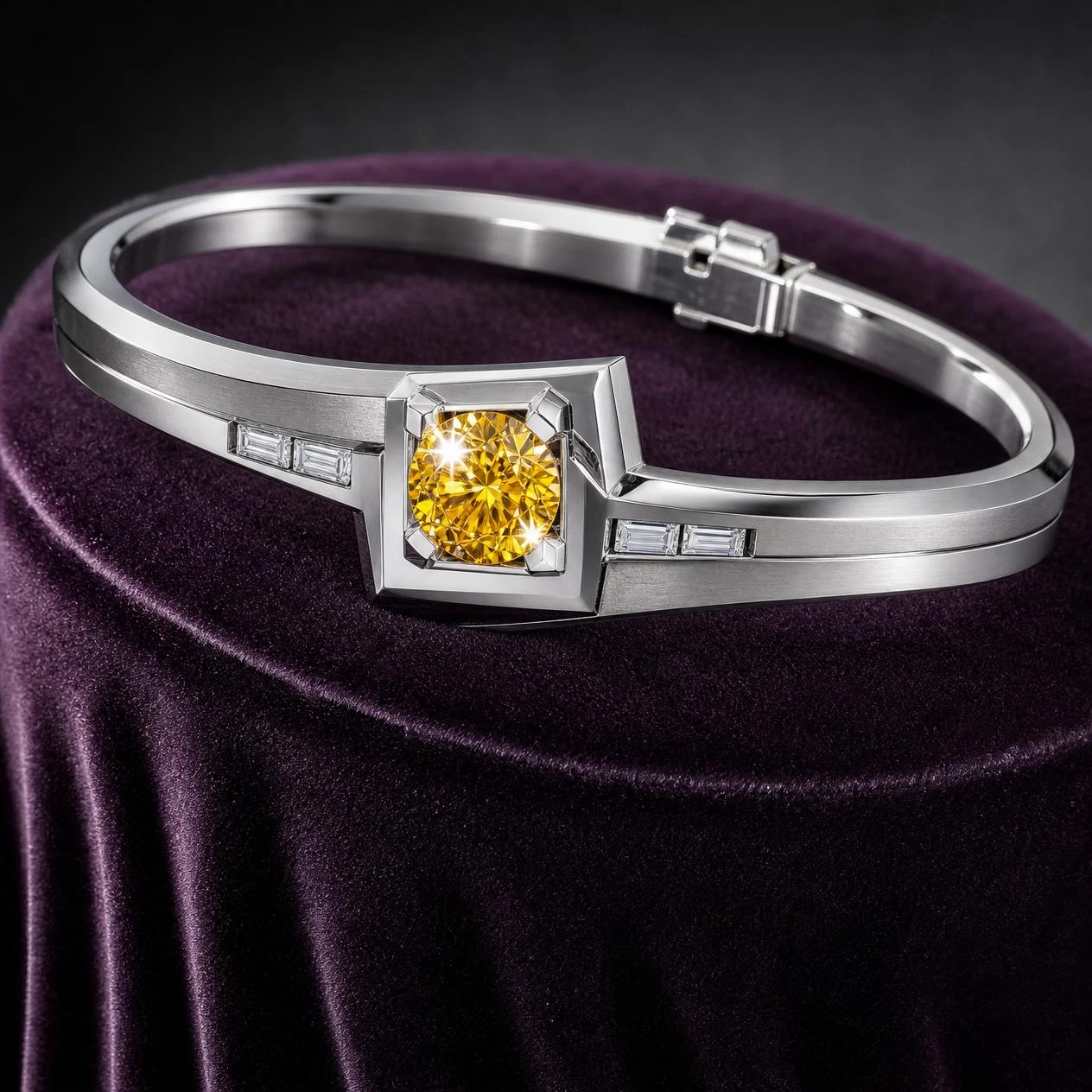 Scoglio di Genova, 3.05 ct tw round lab grown diamond men’s bracelet in 18K white gold (front view)