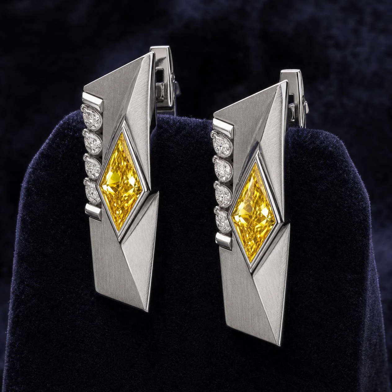 Principe Silenzioso, 2.3 ct tw kite lab grown diamond men’s earrings in 14K white gold (front view)