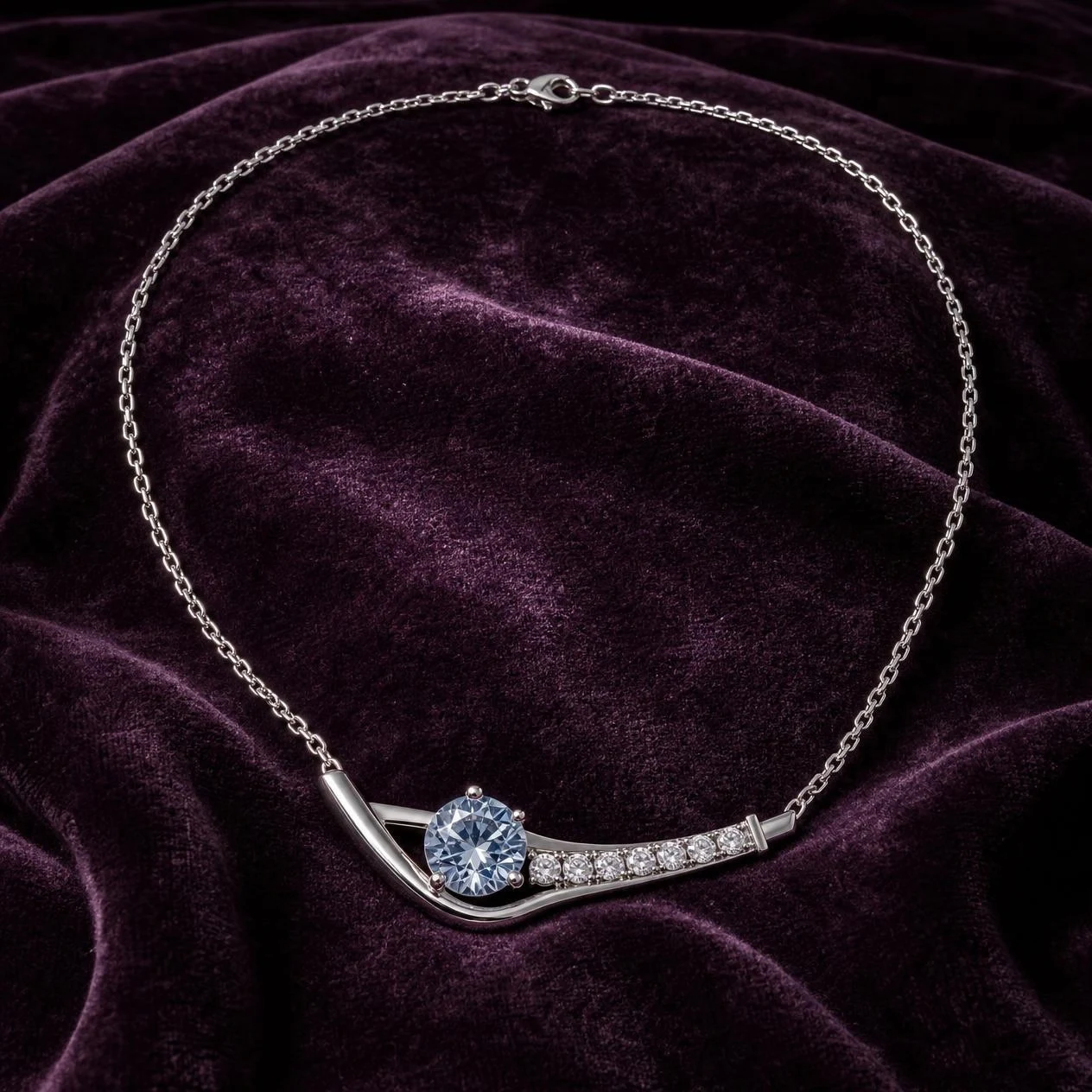 Sombra de Bruma, 2.5 ct tw round lab grown diamond necklace in 14K white gold (front view)