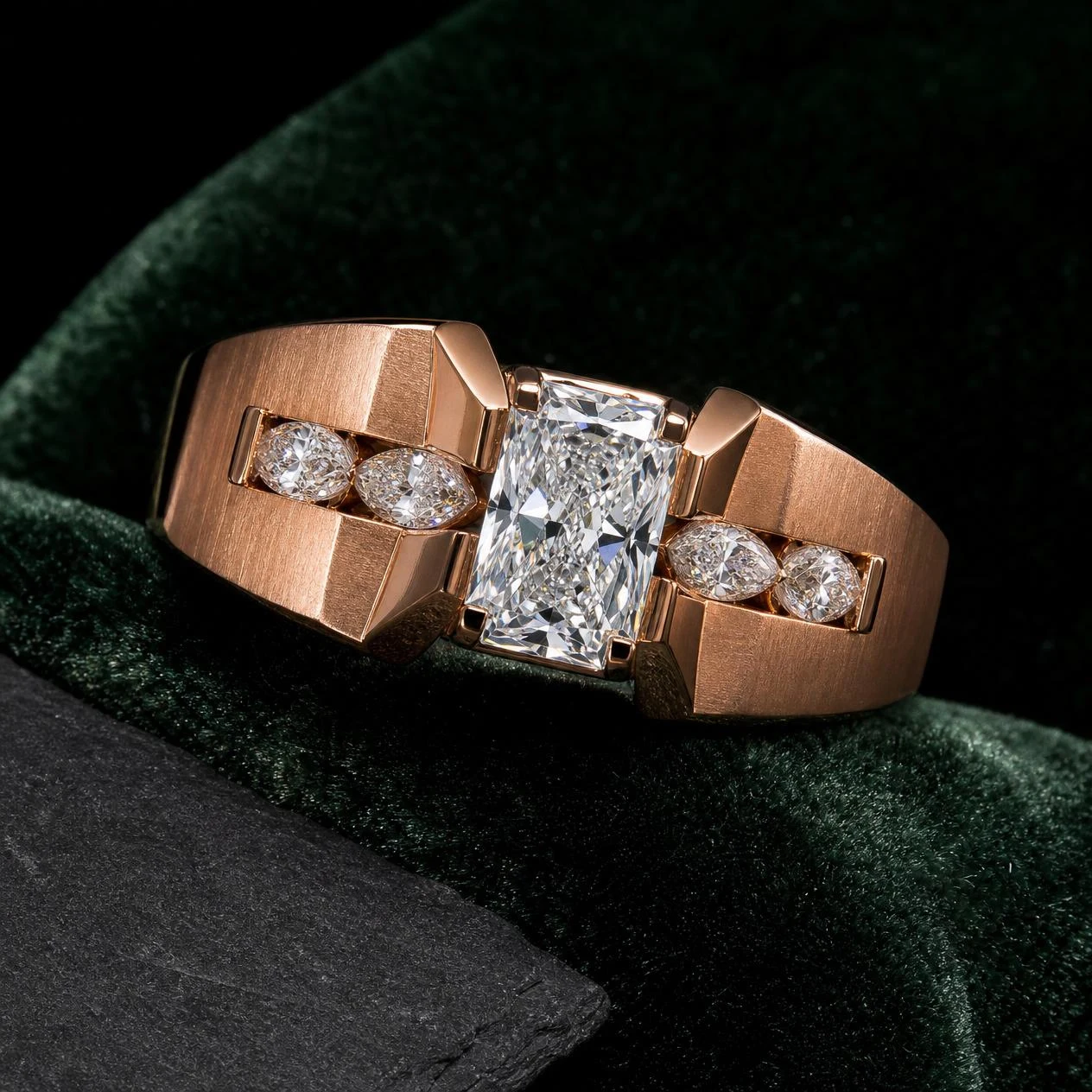 Tramonto di Notte, 0.75 ct tw radiant lab grown diamond men’s ring in rose gold (front view)