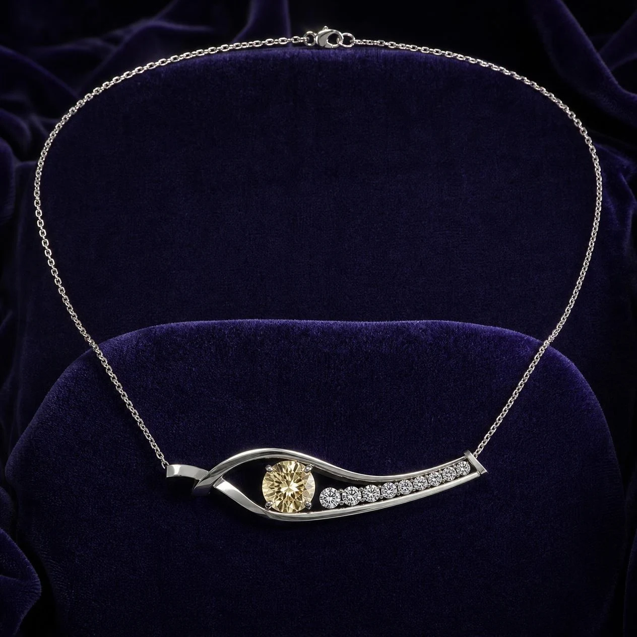 Juramento Eterno, 1.81 ct tw round lab grown diamond necklace in 14K white gold (front view)