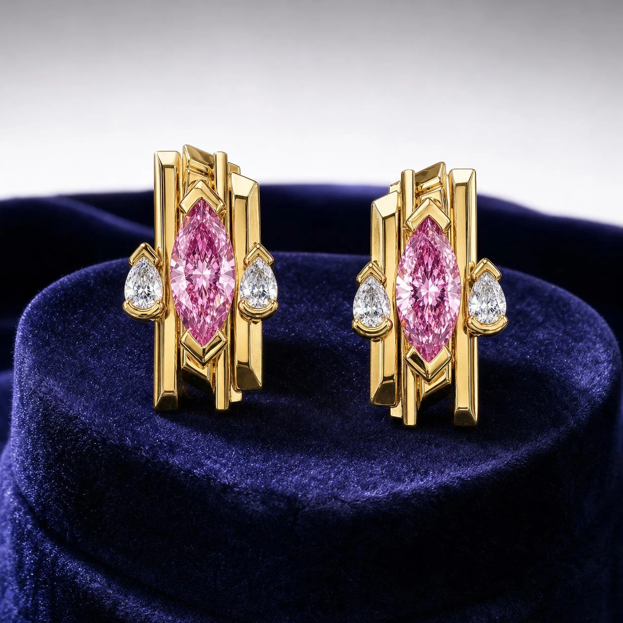 Pellegrino di Marmo, 1.4 ct tw marquise lab grown diamond men’s earrings in 14K yellow gold (front view)